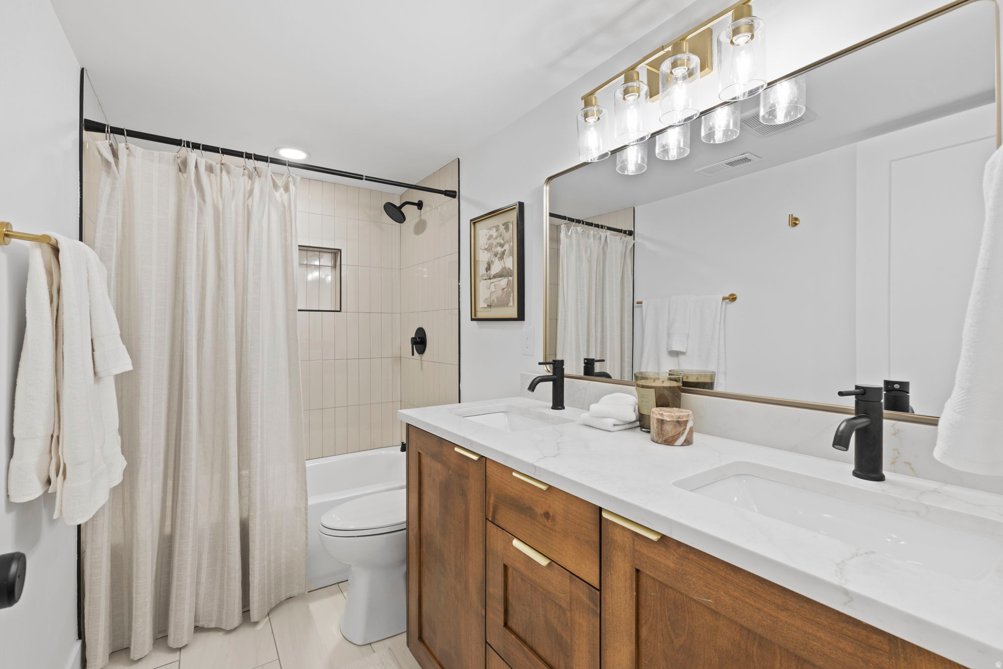 N MILLCREEK HEIGHTS - Residential