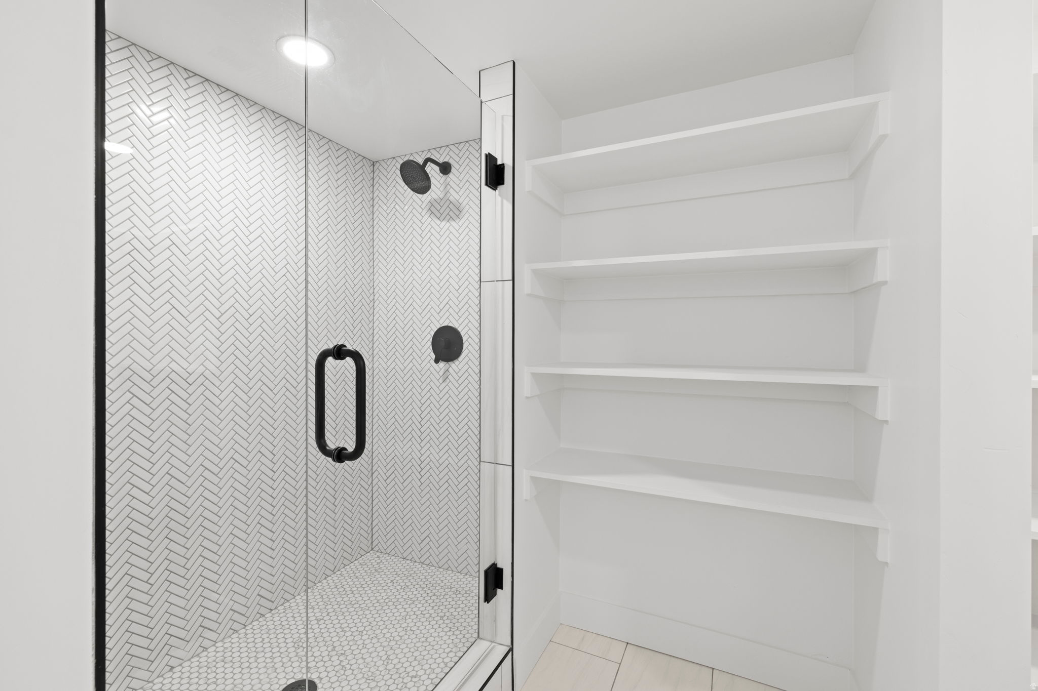 N MILLCREEK HEIGHTS - Residential