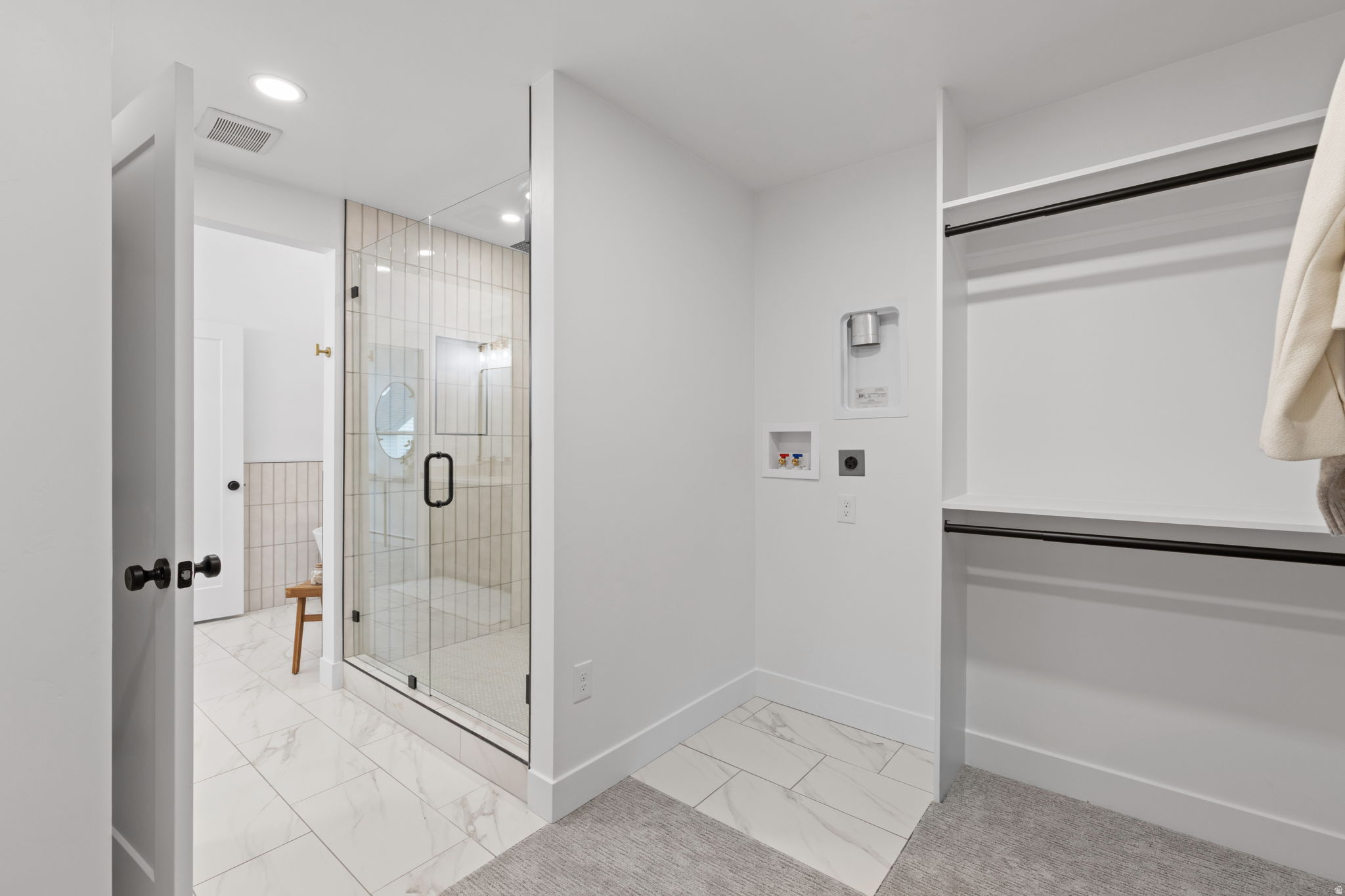 N MILLCREEK HEIGHTS - Residential