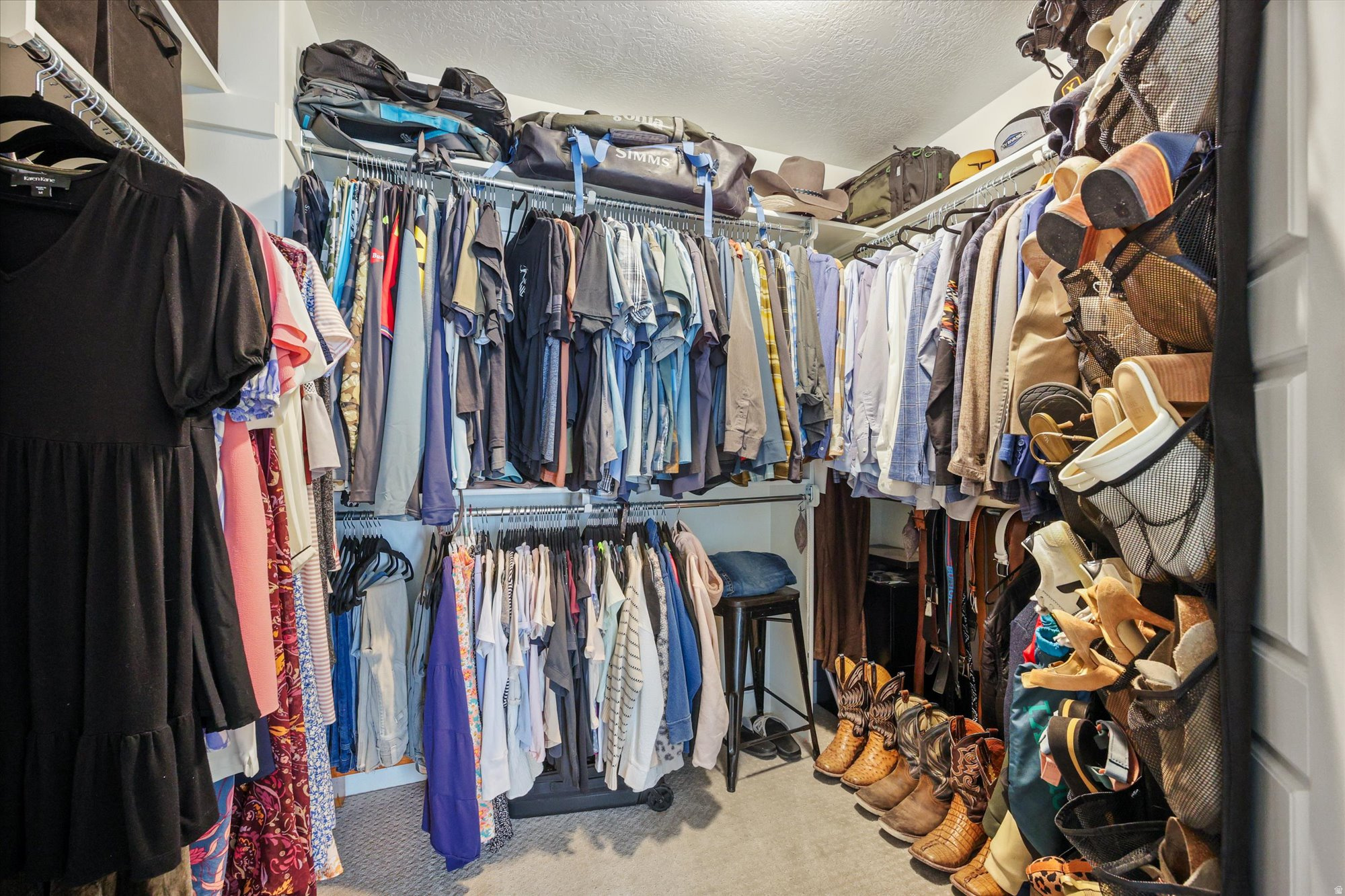 OVERLAND EST 106 - Residential