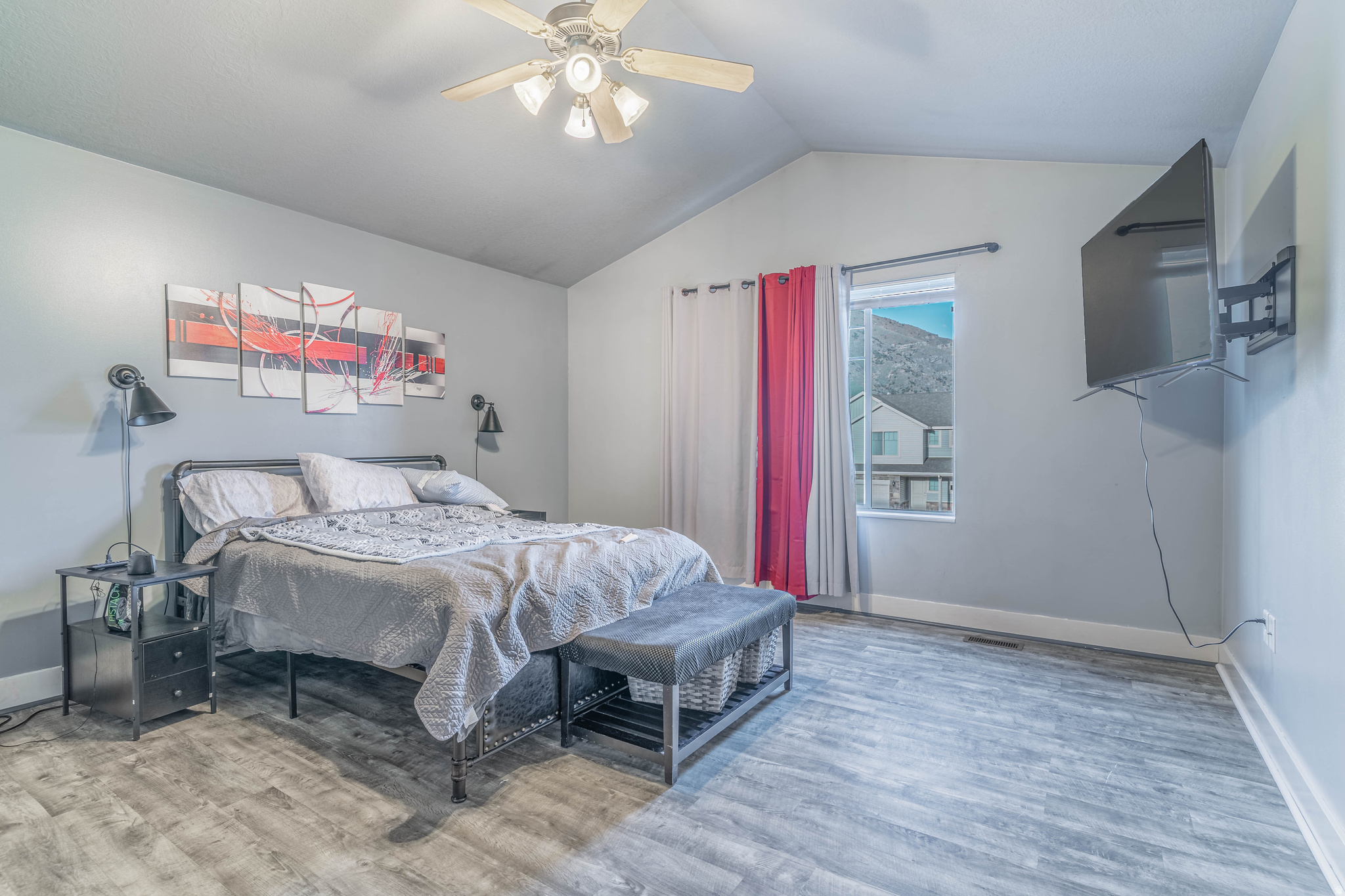 ELK MOUNTAIN - Residential