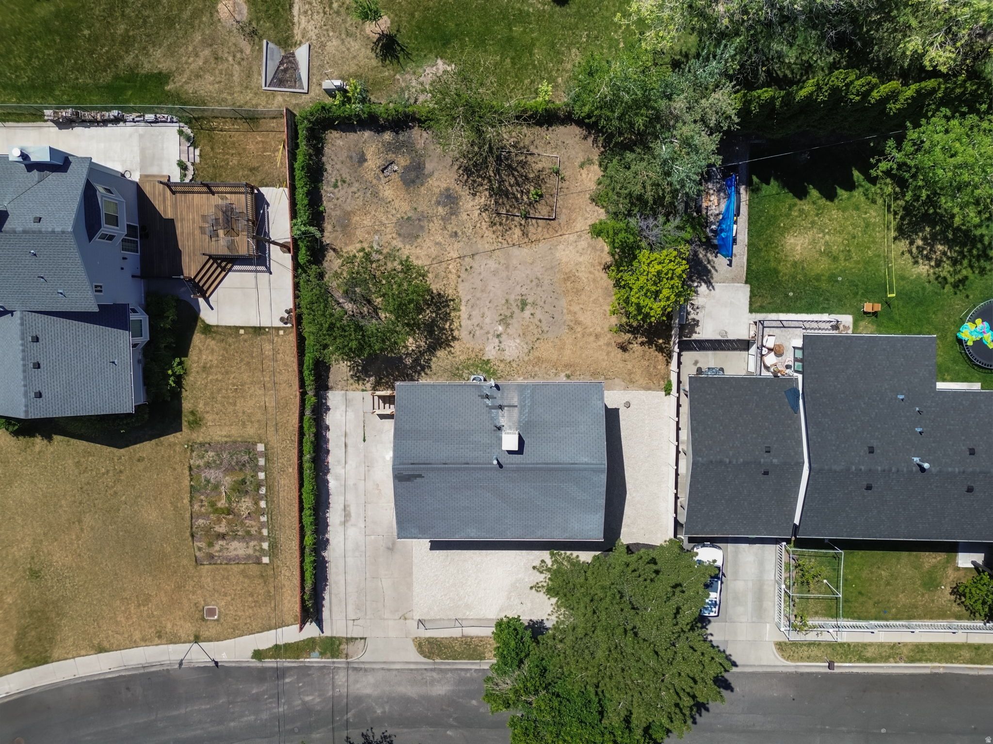 WESTVIEW #7 - Residential