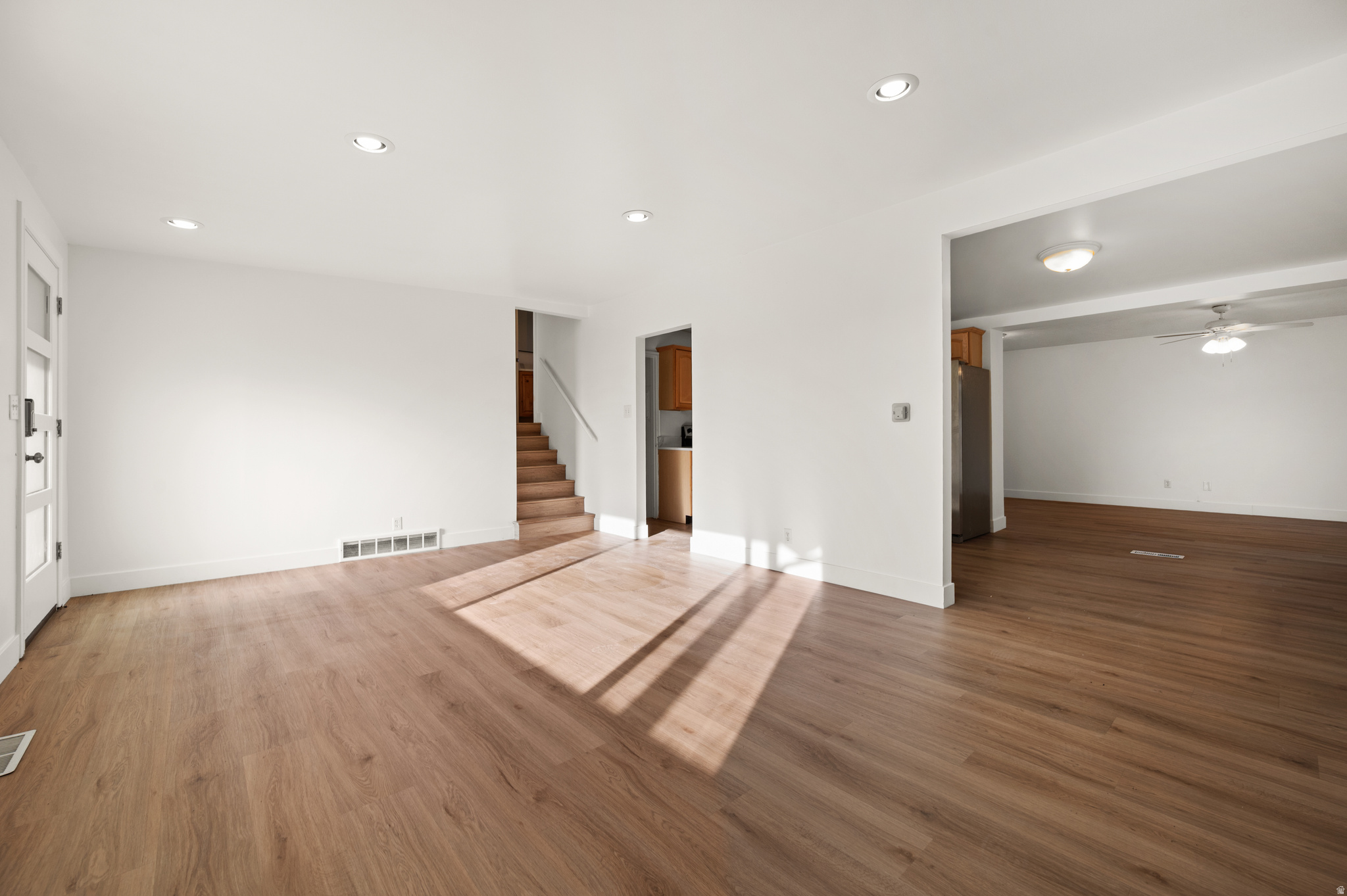 TOWNCREST TERRACE - Residential