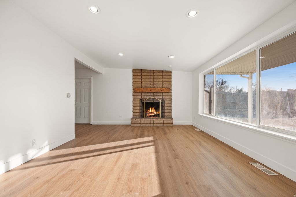 Photo of 7161 S 2155 E, Cottonwood Heights, UT 84121 (MLS # 2142791)