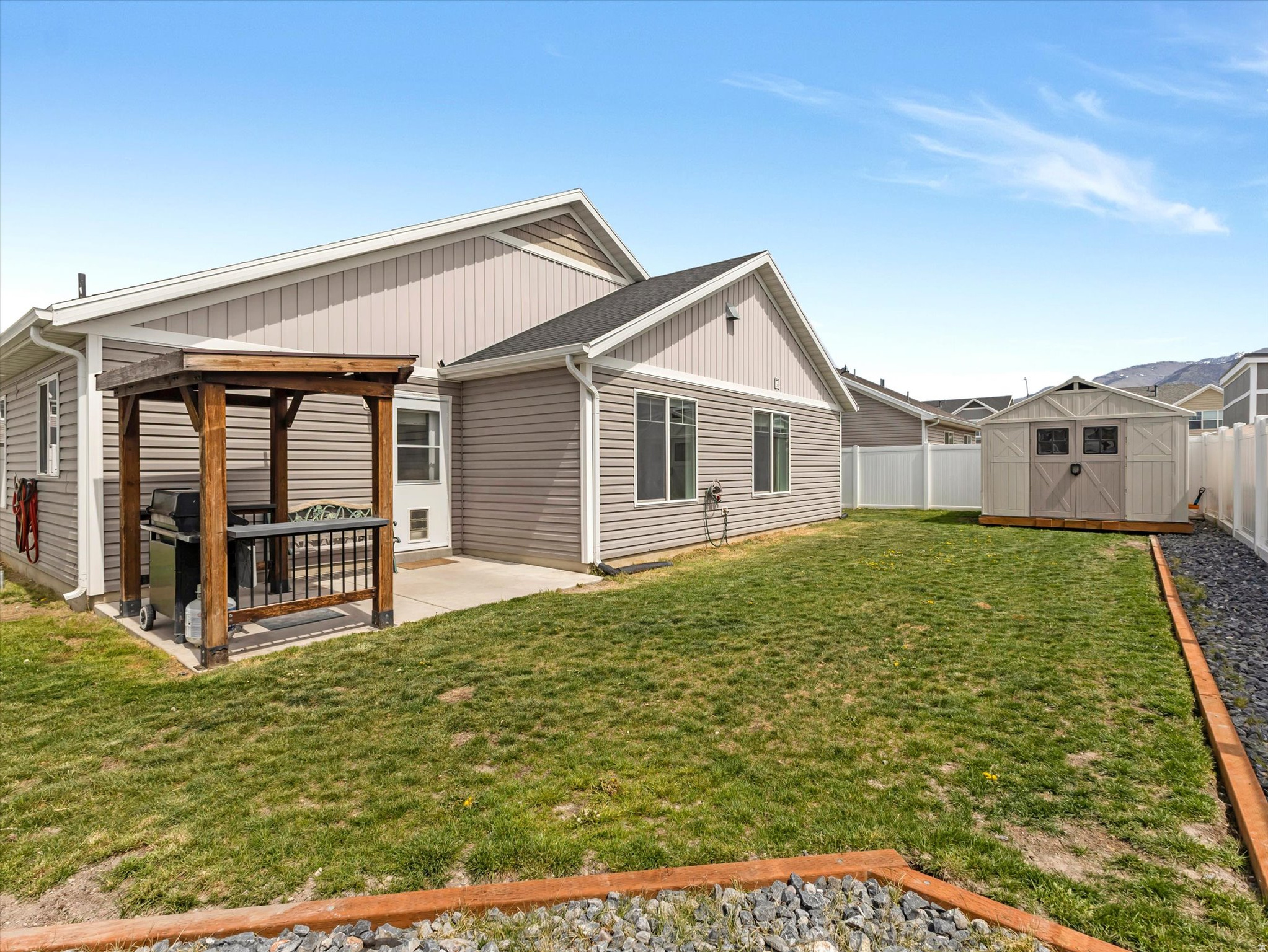 AMBER FIELDS - Residential