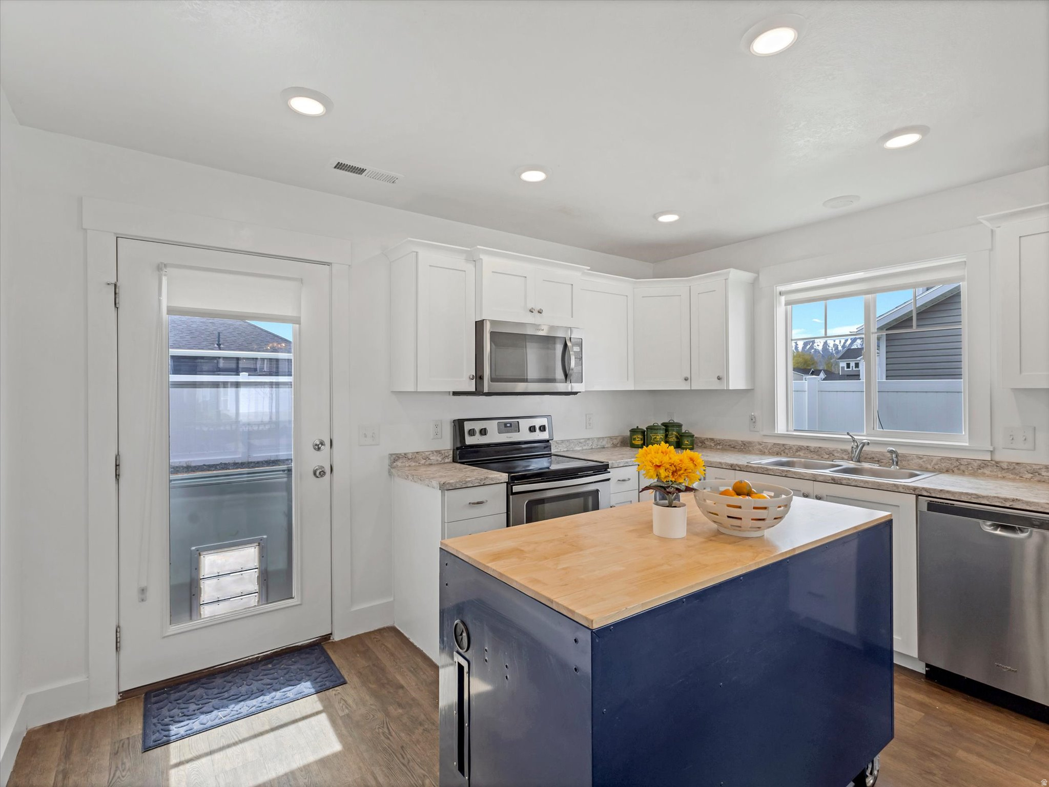 AMBER FIELDS - Residential