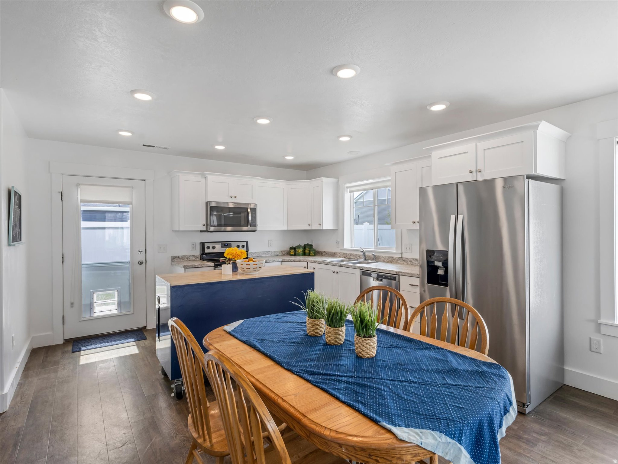 AMBER FIELDS - Residential