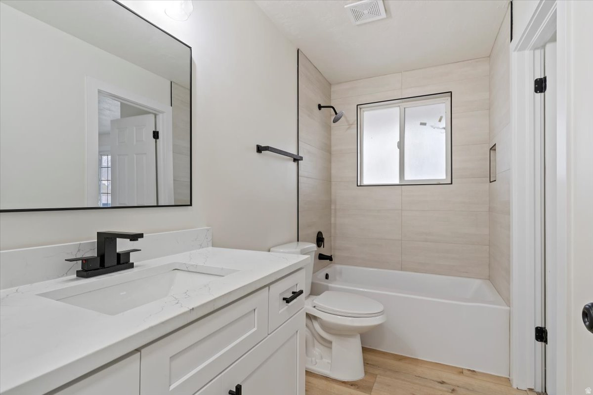 THE COLONY - Residential