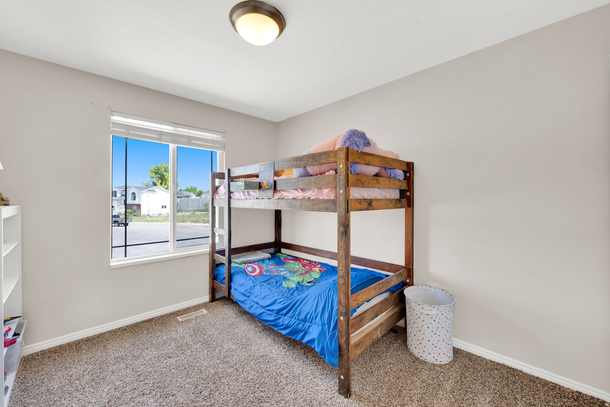OUT WEST ESTATES - Residential