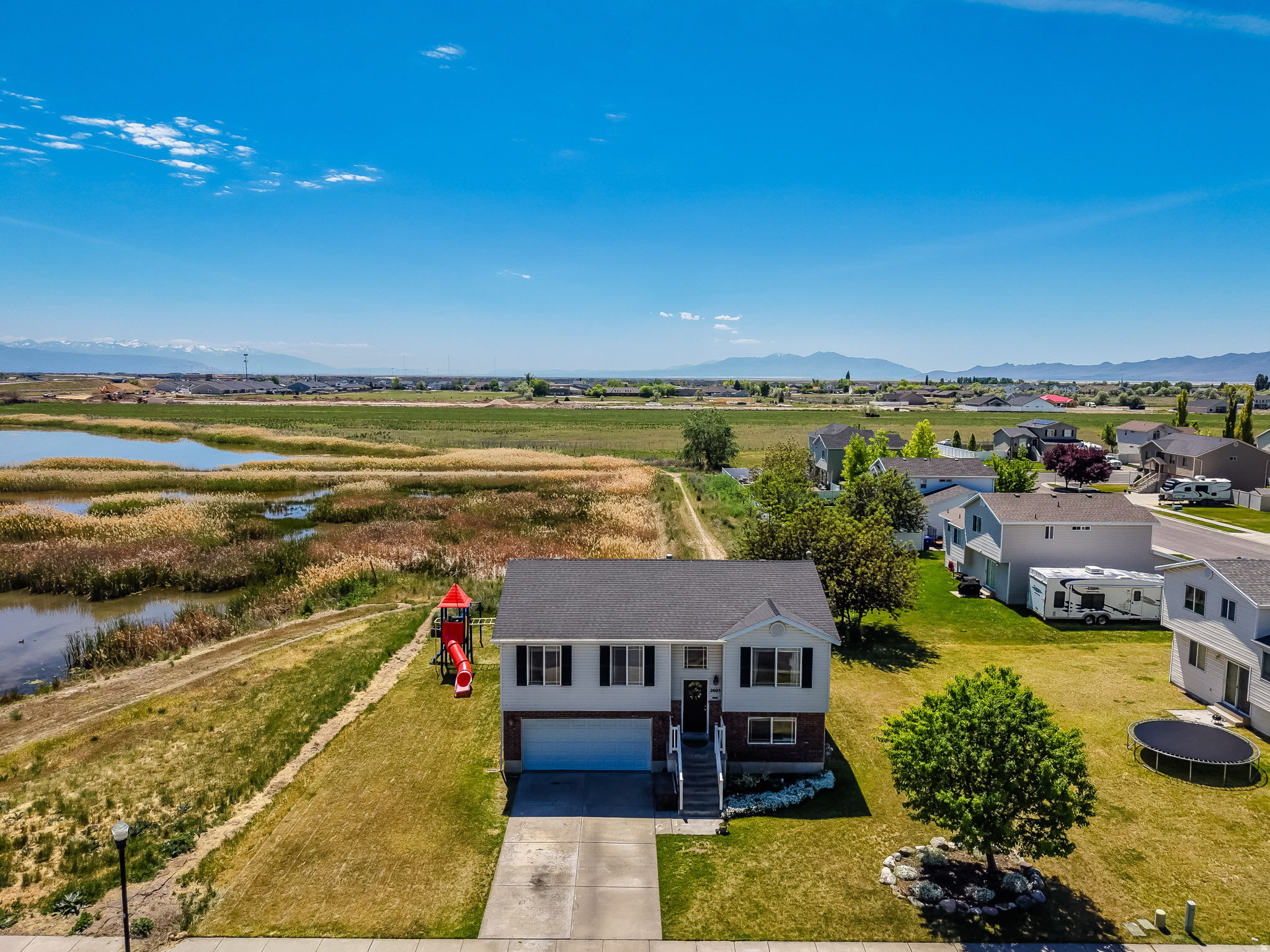 OUT WEST ESTATES - Residential