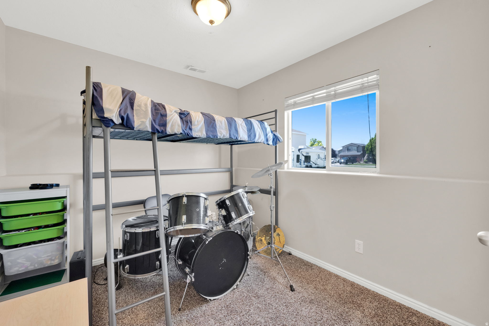 OUT WEST ESTATES - Residential