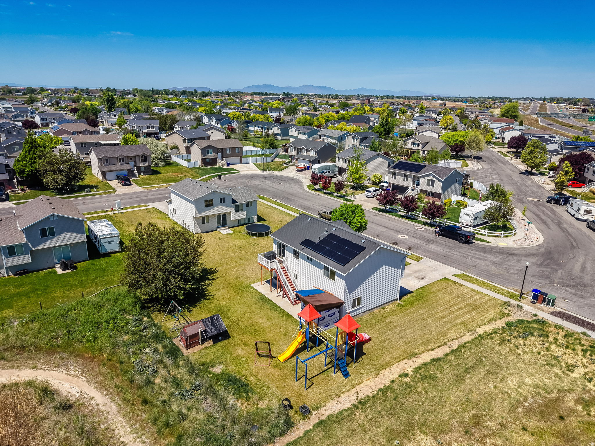 OUT WEST ESTATES - Residential