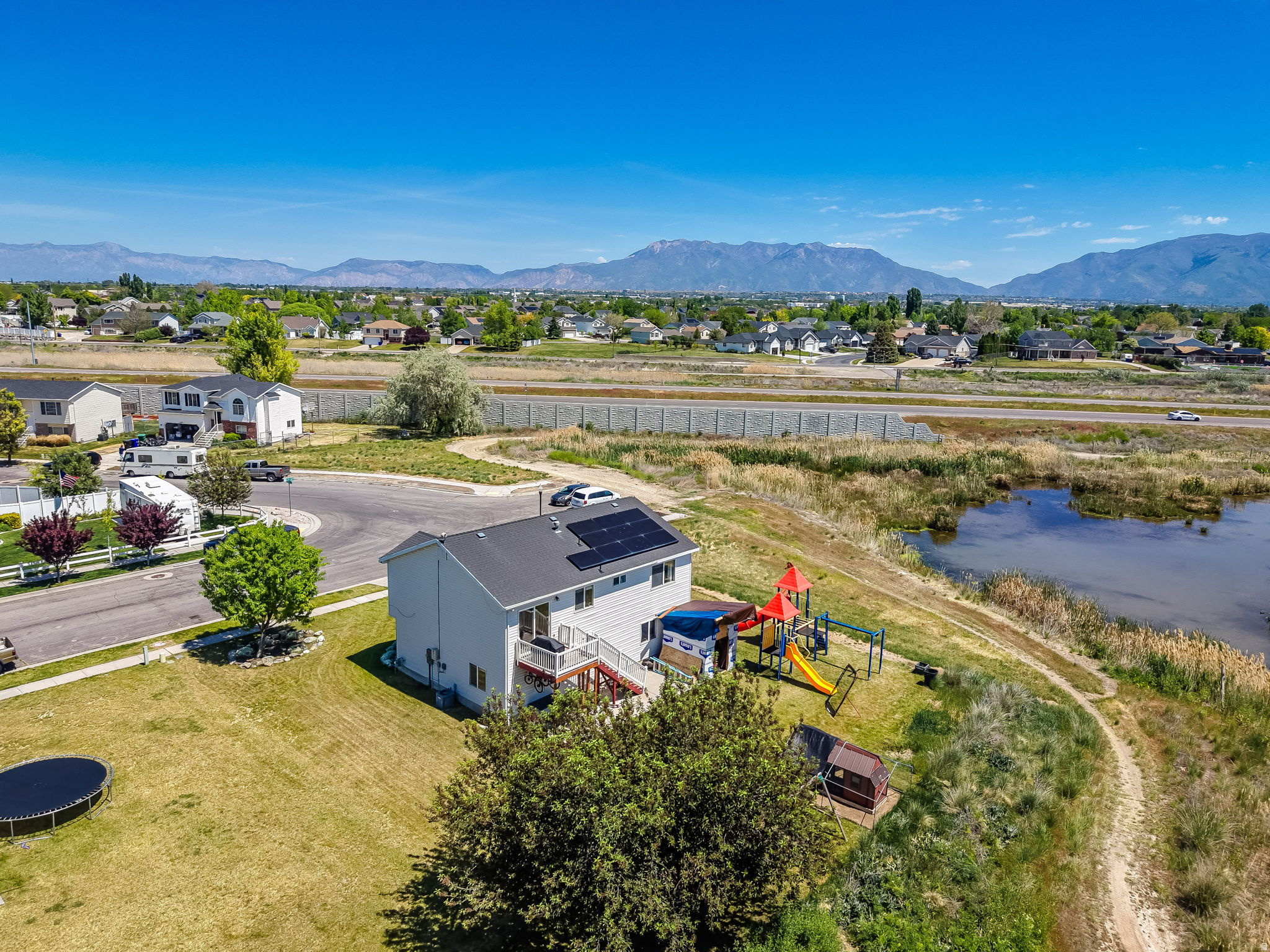 OUT WEST ESTATES - Residential