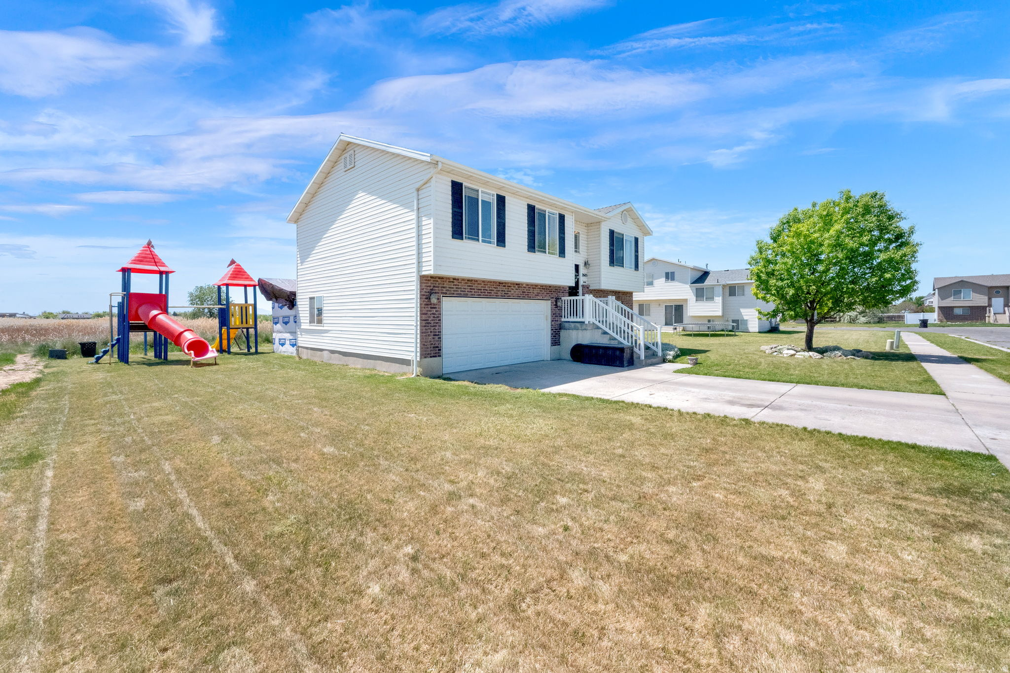 OUT WEST ESTATES - Residential