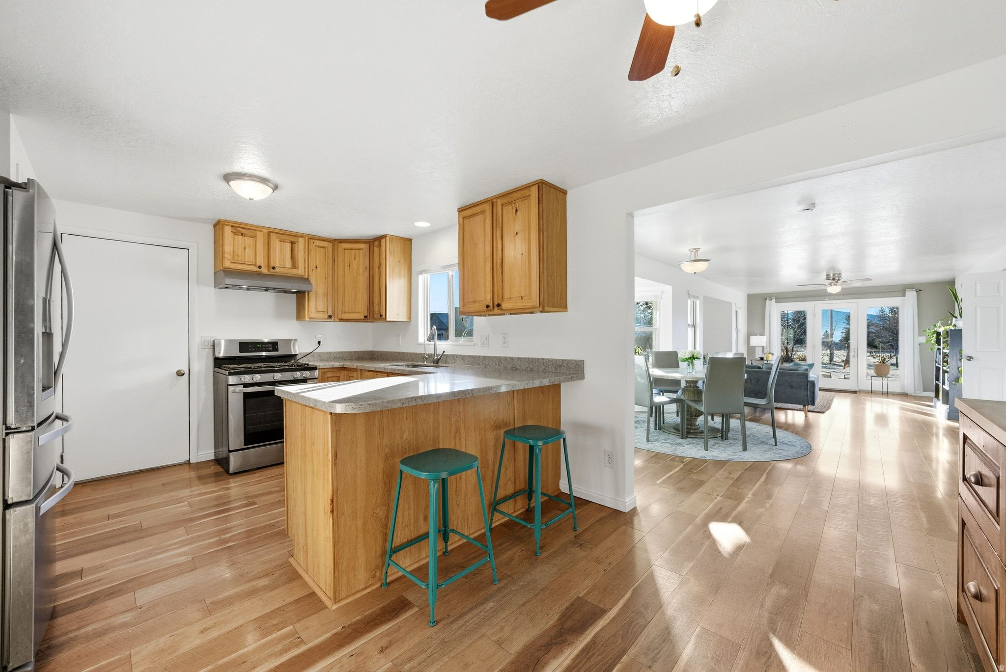 MIDWAY MEADOWS - Residential