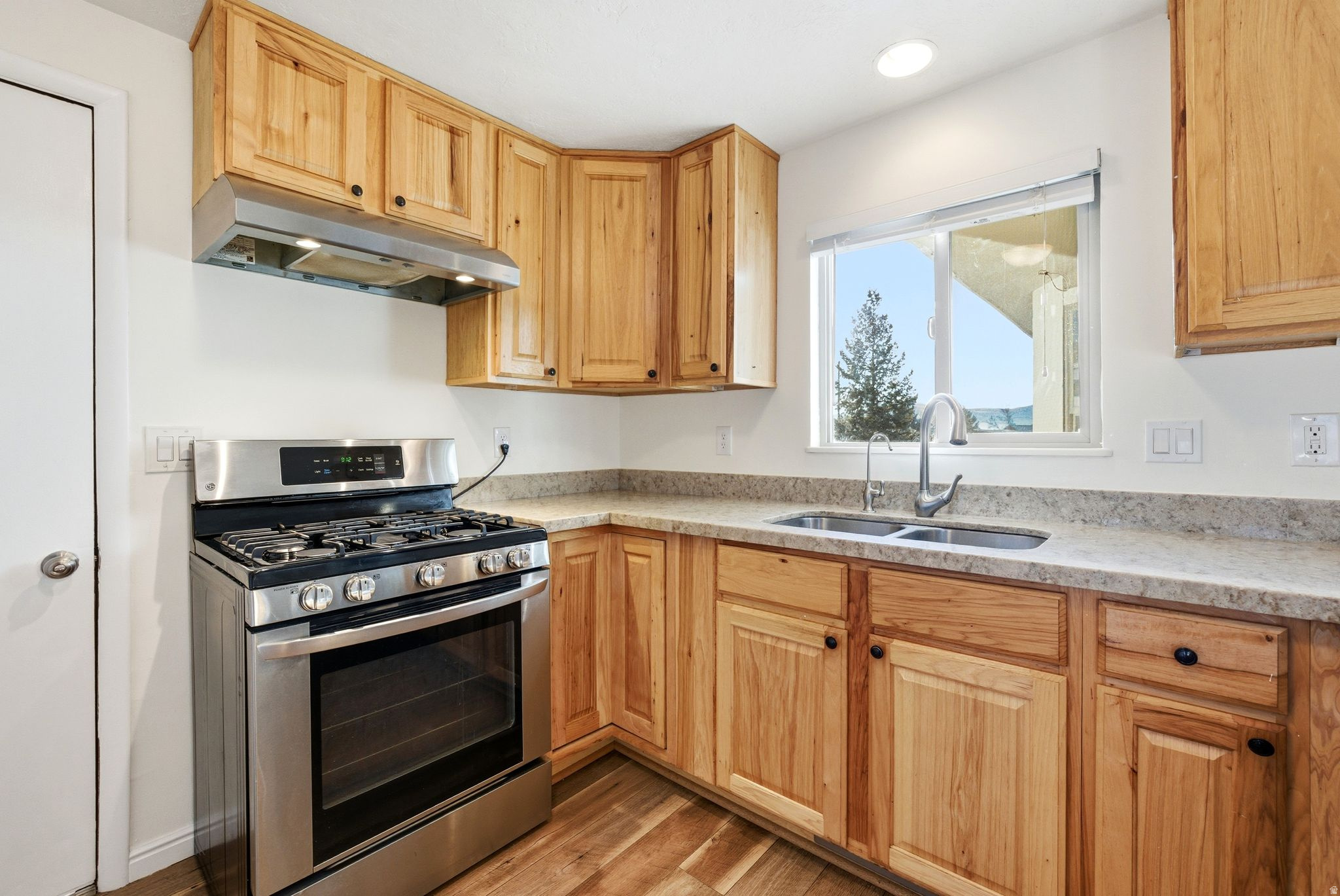 MIDWAY MEADOWS - Residential