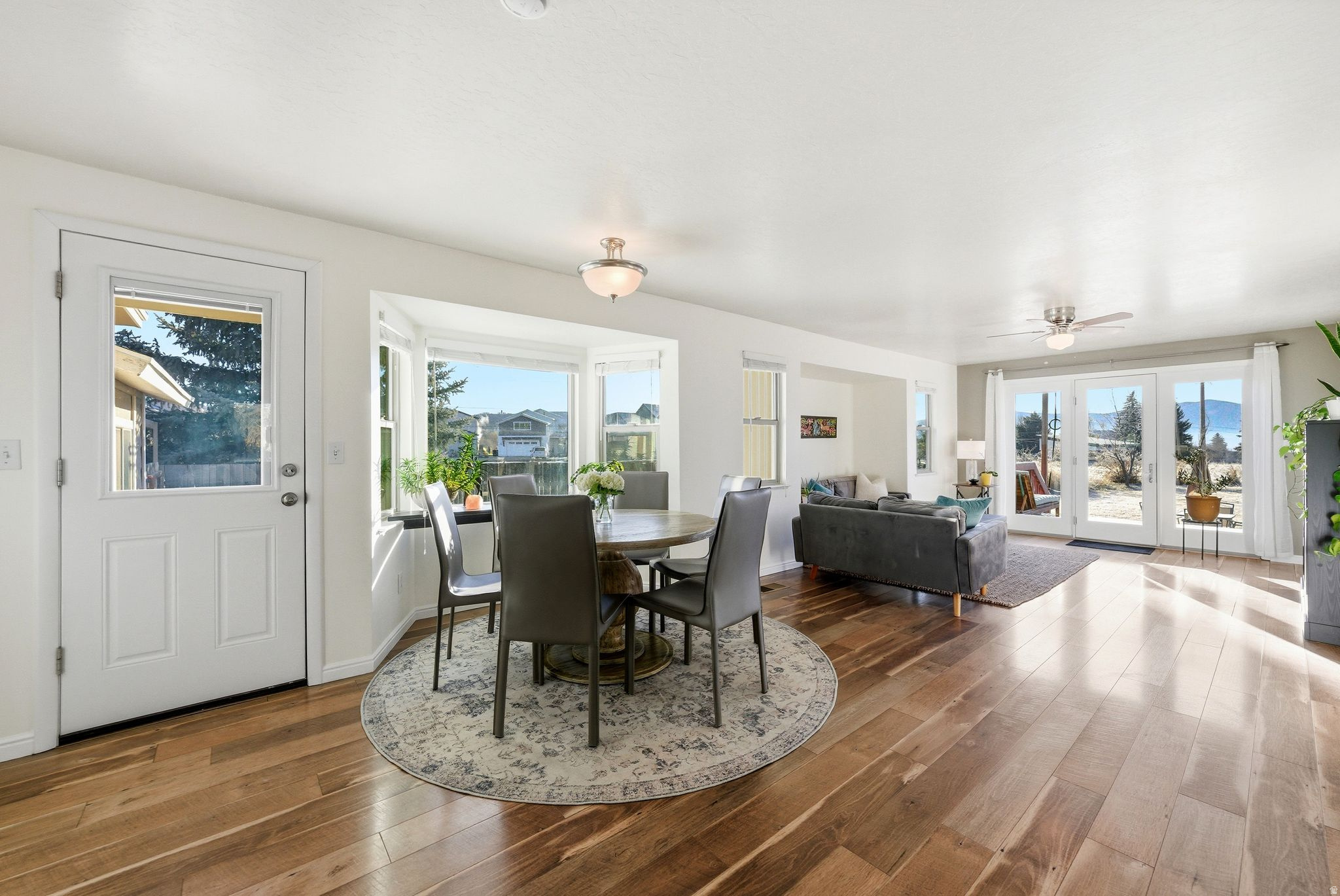 MIDWAY MEADOWS - Residential