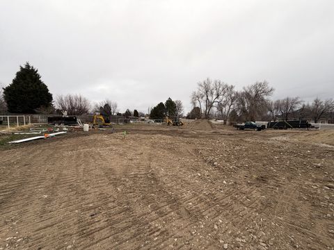Tiny photo for 10541 S 3010 W, South Jordan, UT 84095 (MLS # 2141513)