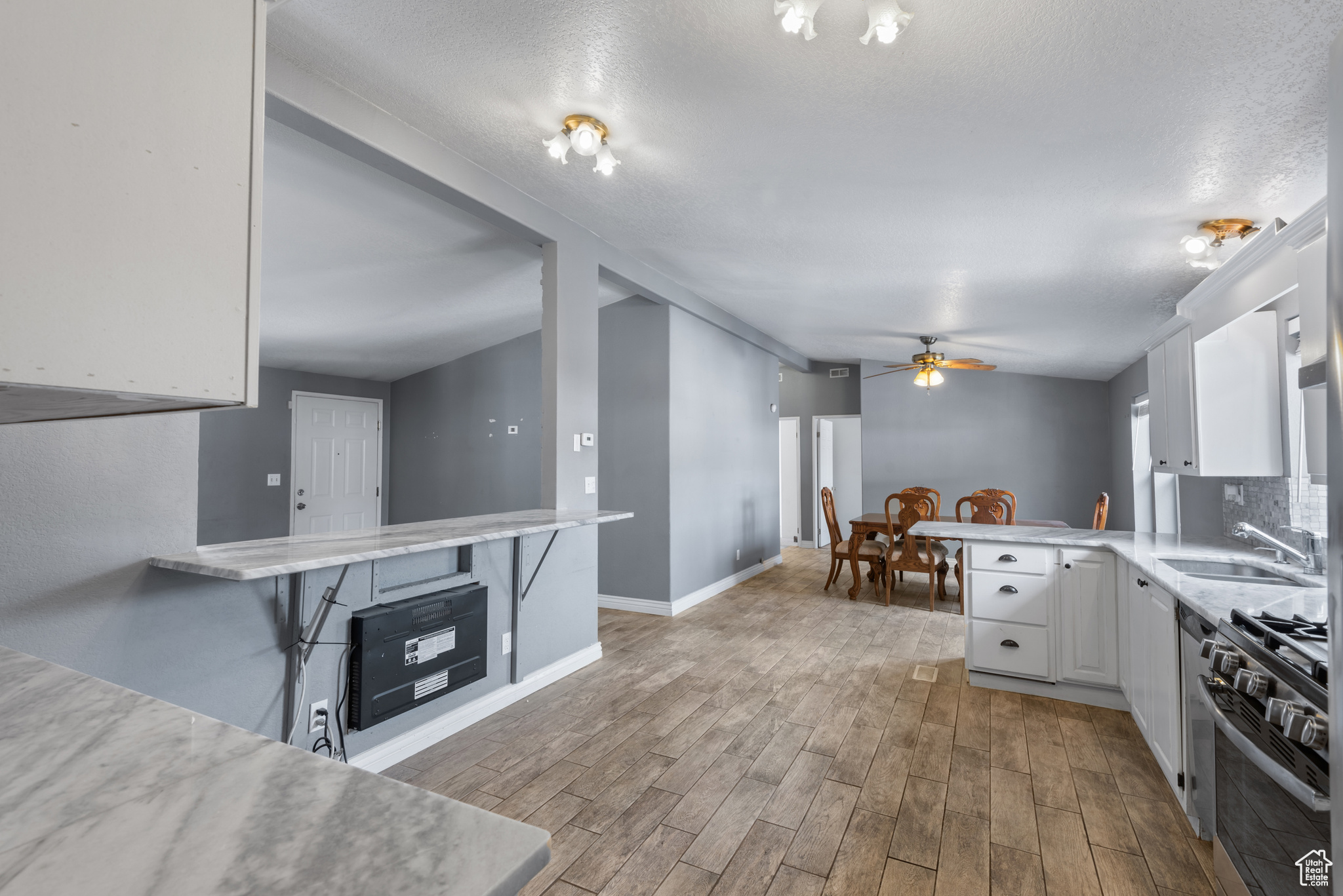OAKBROOK - Residential