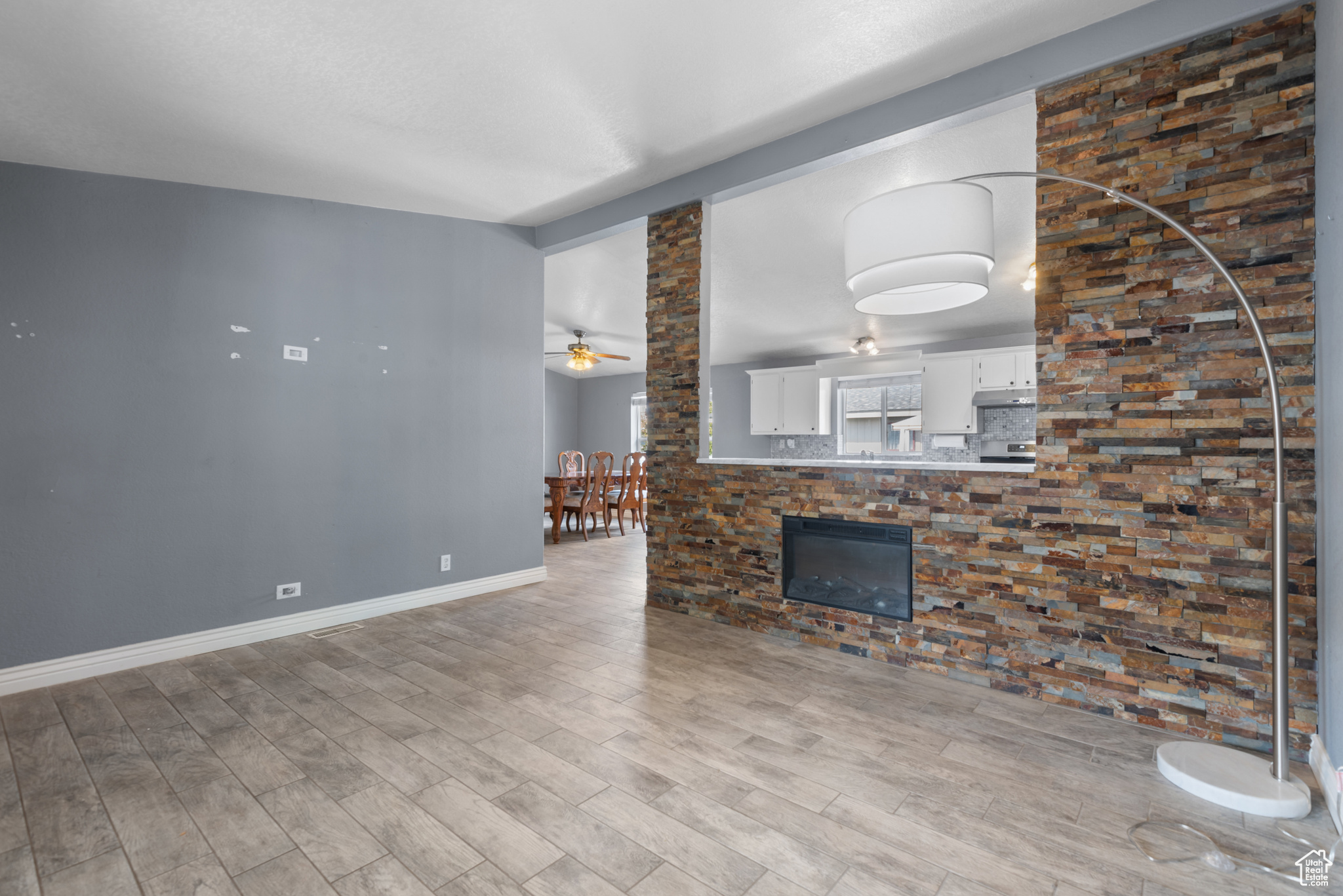 OAKBROOK - Residential