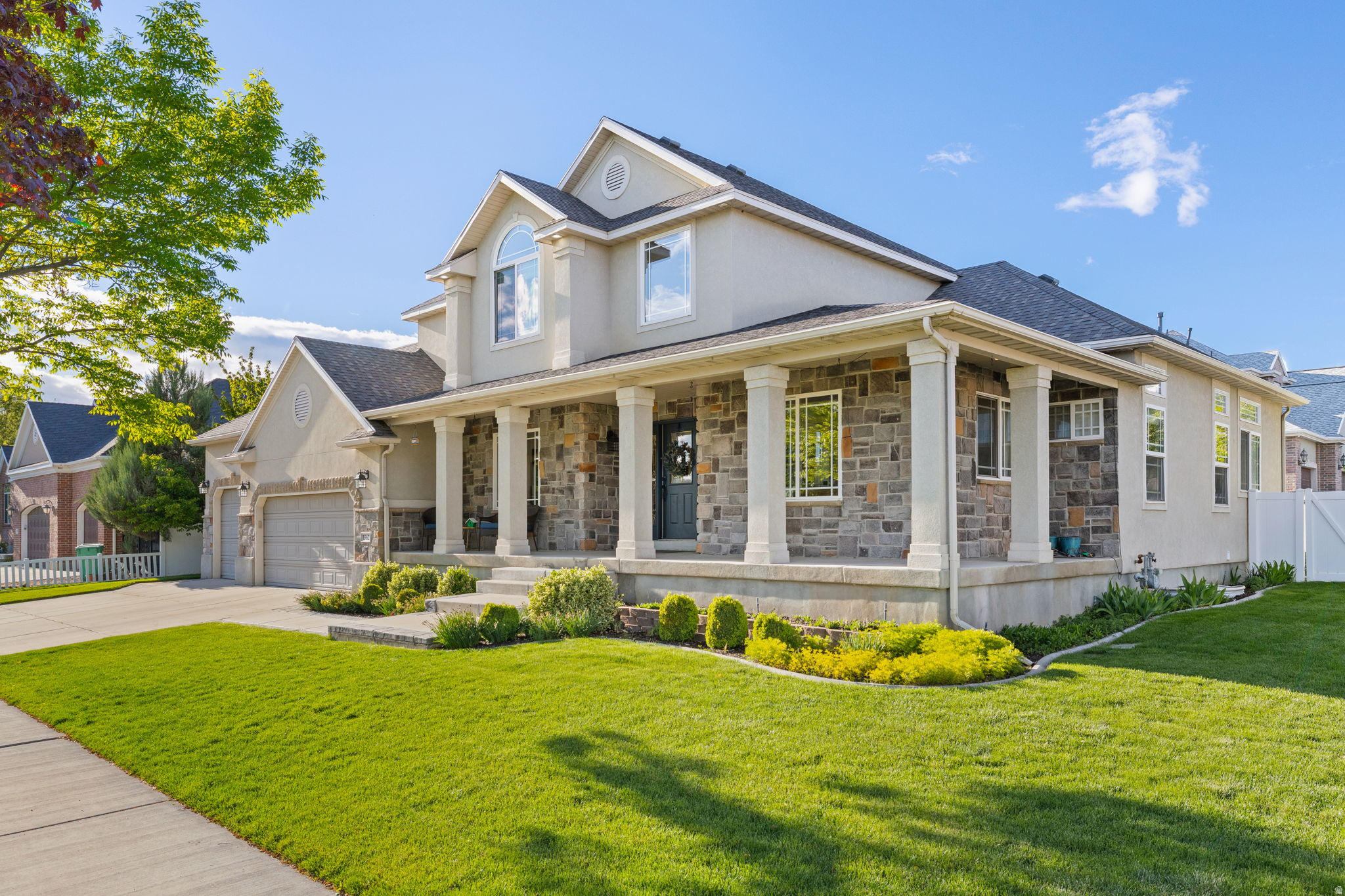THE ESTATES AT BURR ORCHARDS - Residential