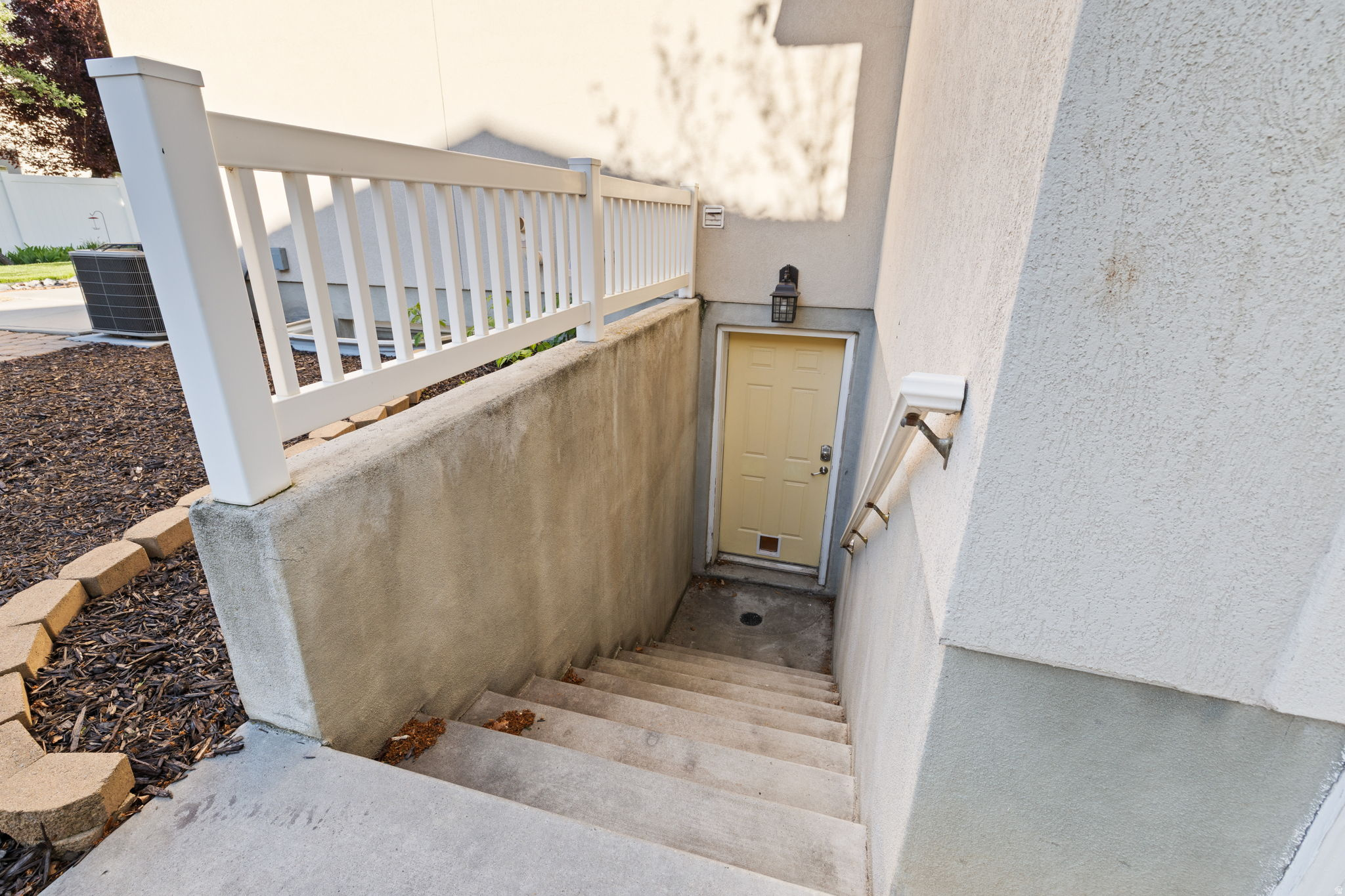 THE ESTATES AT BURR ORCHARDS - Residential