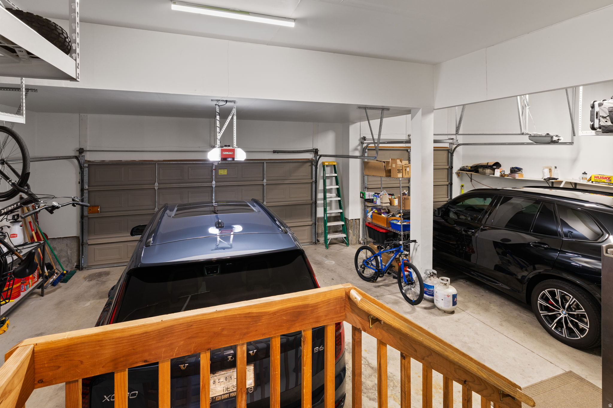 THE ESTATES AT BURR ORCHARDS - Residential