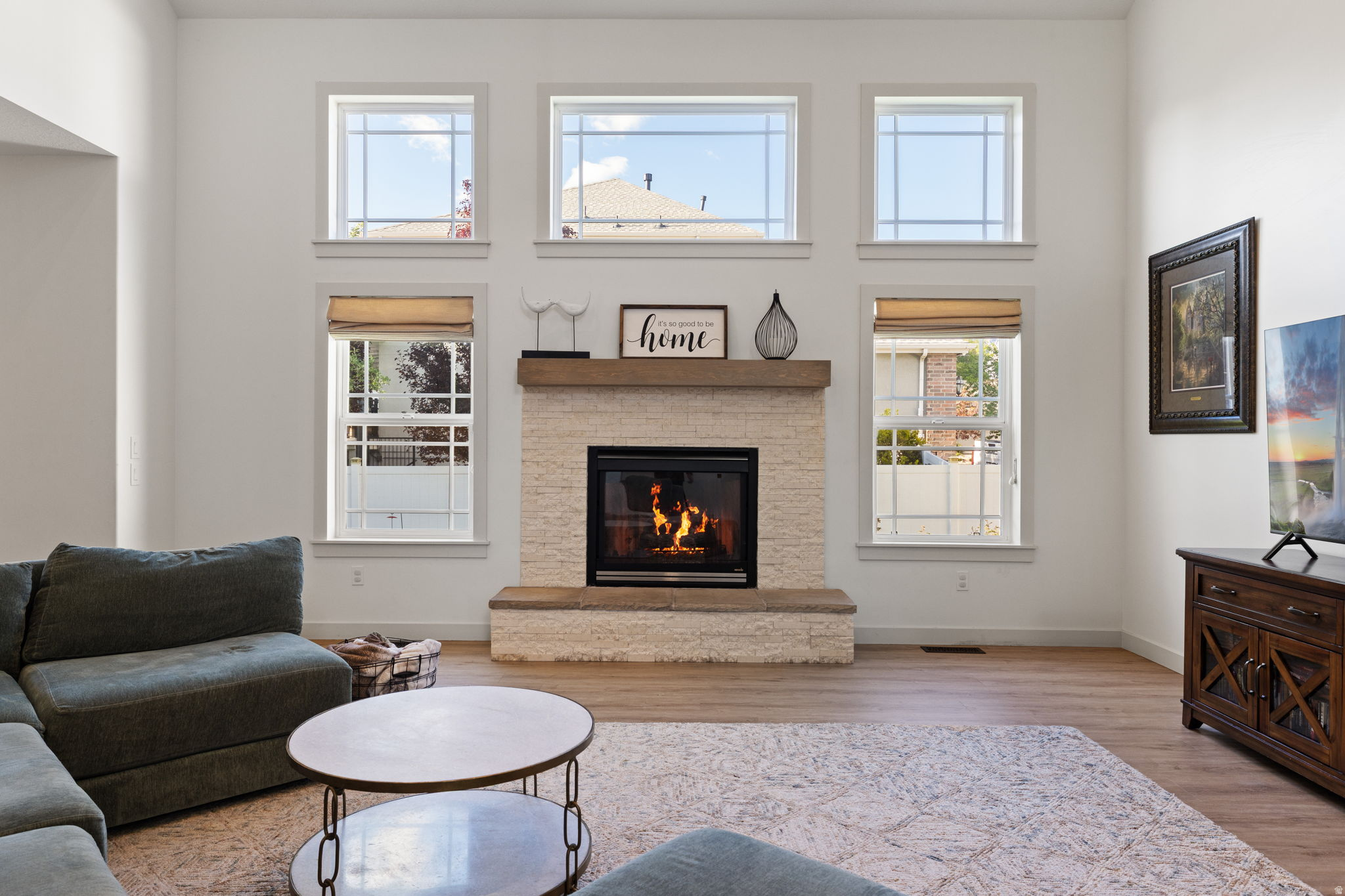 THE ESTATES AT BURR ORCHARDS - Residential