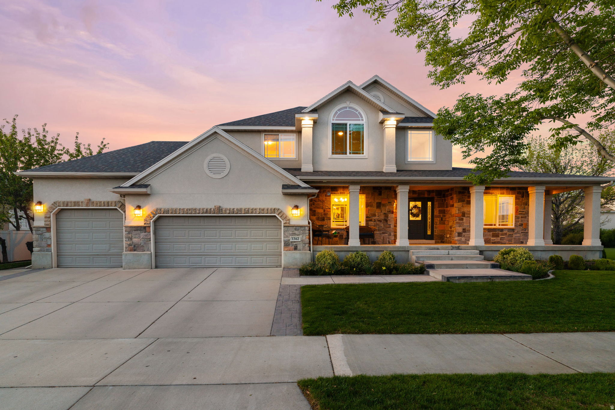 THE ESTATES AT BURR ORCHARDS - Residential