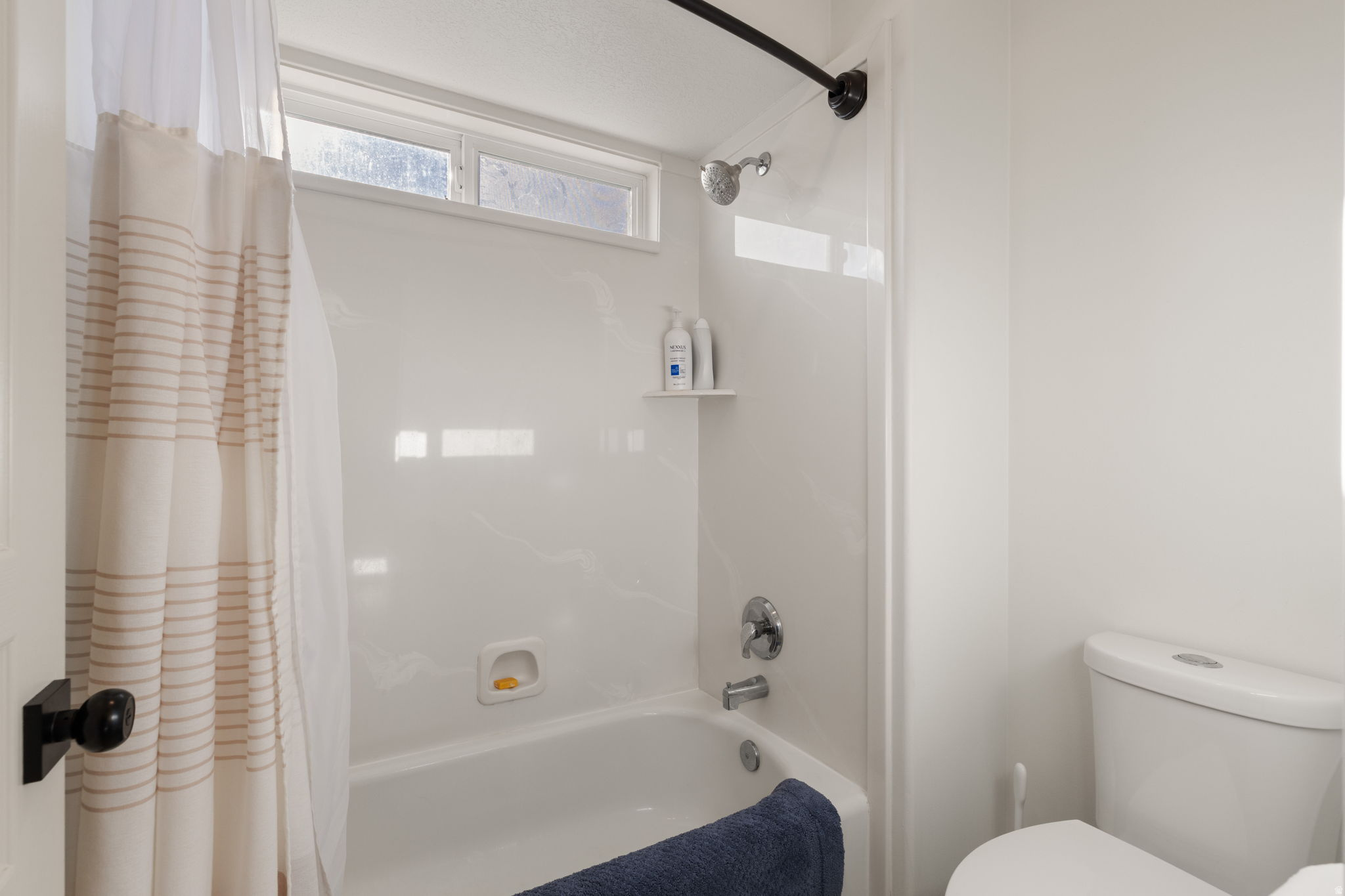 THE ESTATES AT BURR ORCHARDS - Residential