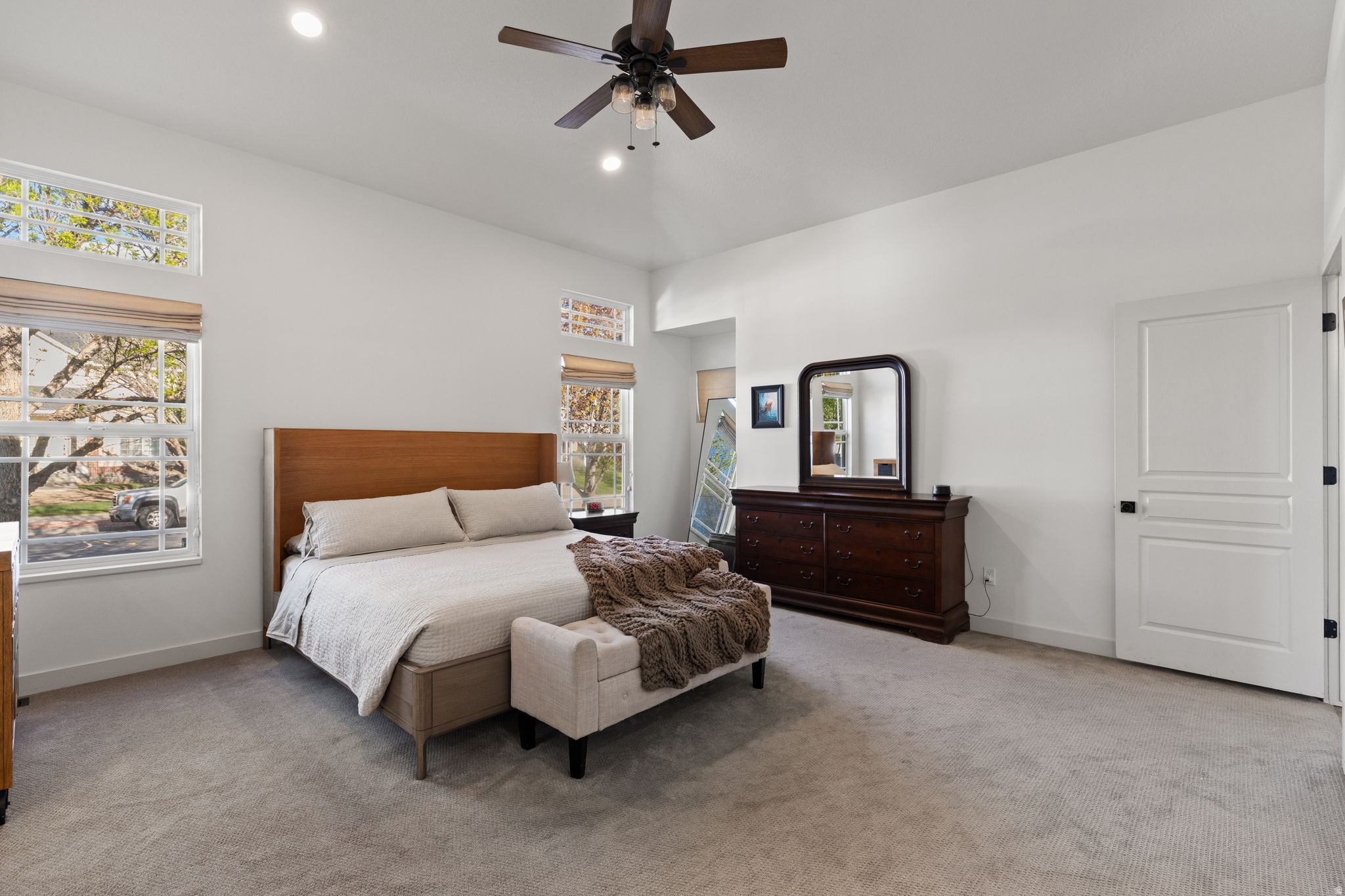 THE ESTATES AT BURR ORCHARDS - Residential