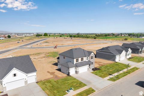 Tiny photo for 1112 S 3170 E #216, Spanish Fork, UT 84660 (MLS # 2113561)