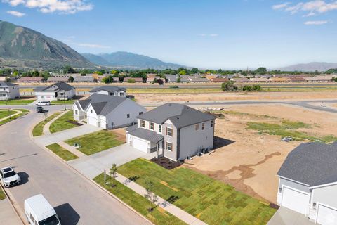 Tiny photo for 1112 S 3170 E #216, Spanish Fork, UT 84660 (MLS # 2113561)