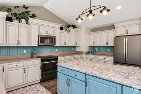 Tiny photo for 132 W 1270 S, Wellsville, UT 84339 (MLS # 2190262)