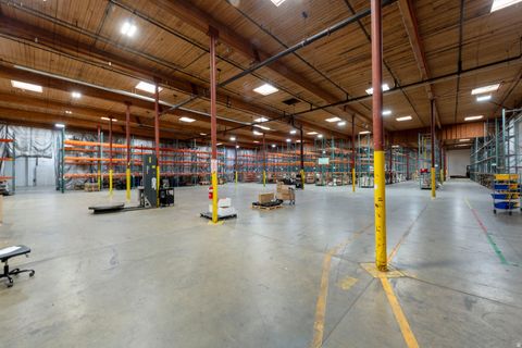 Tiny photo for 2507 S 300 W, South Salt Lake, UT 84115 (MLS # 2126537)