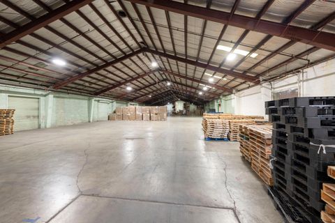 Tiny photo for 2507 S 300 W, South Salt Lake, UT 84115 (MLS # 2126537)