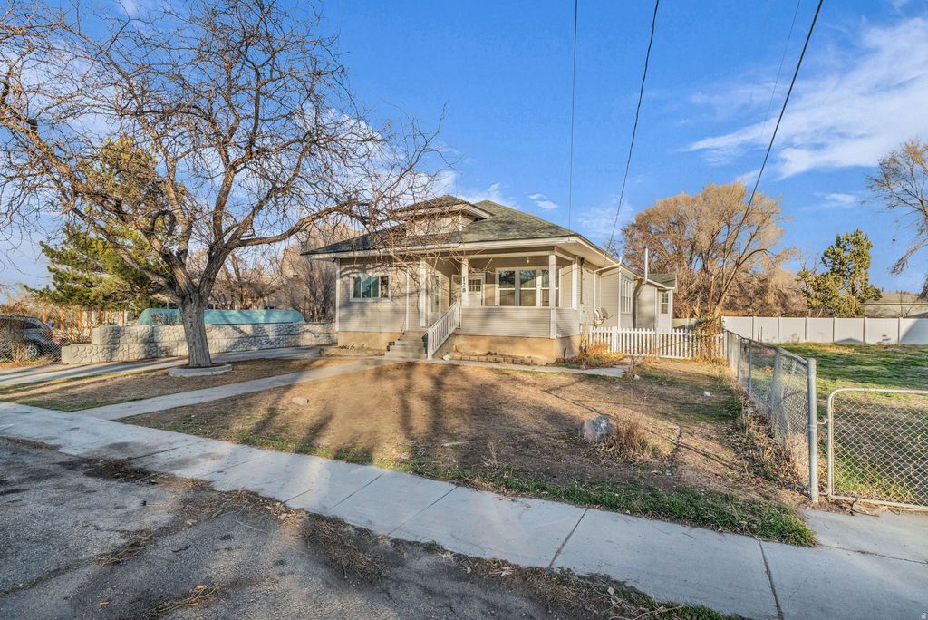 Photo of 128 N HALE ST W, Grantsville, UT 84029 (MLS # 2132604)