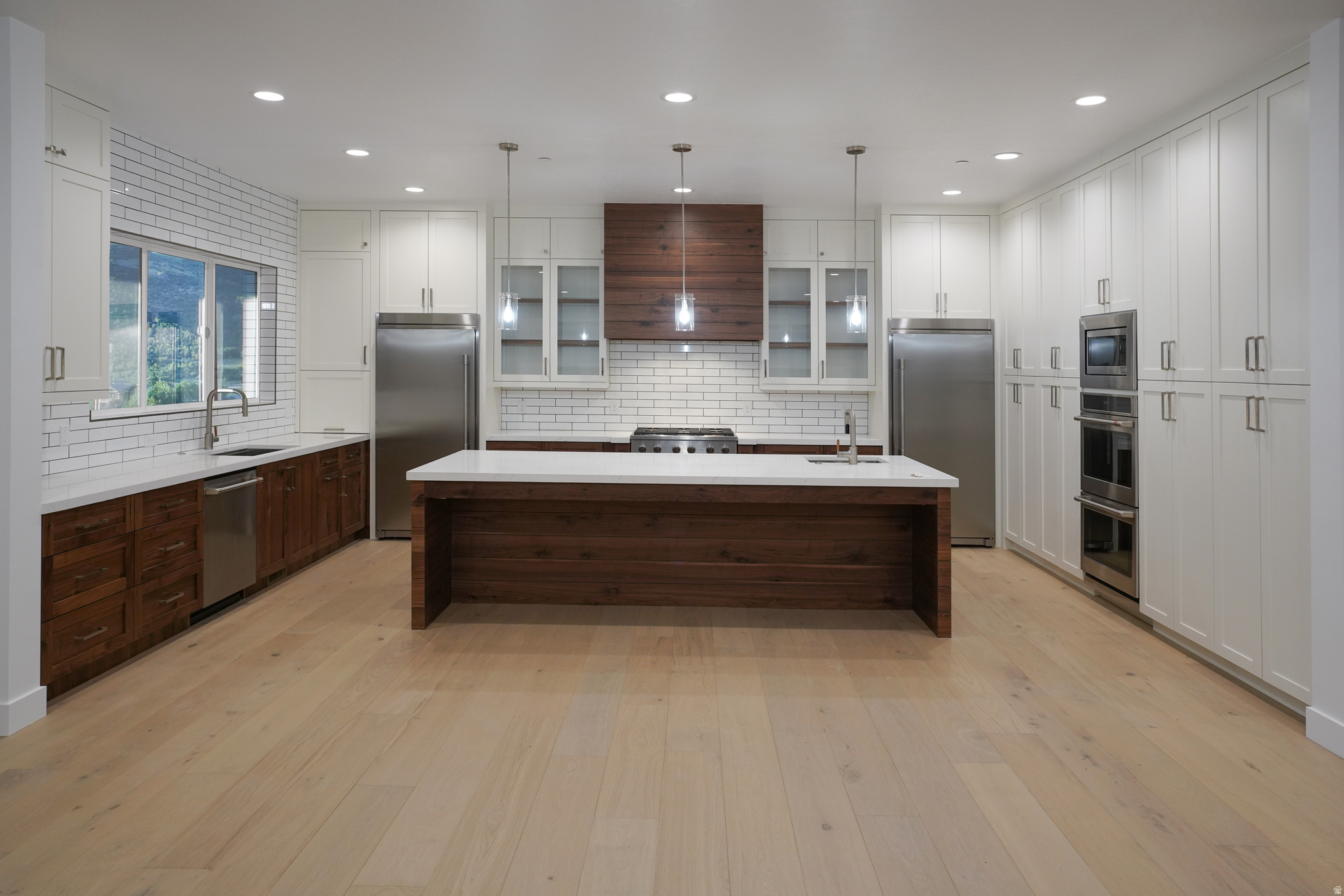 TIMBER LAKES - Residential