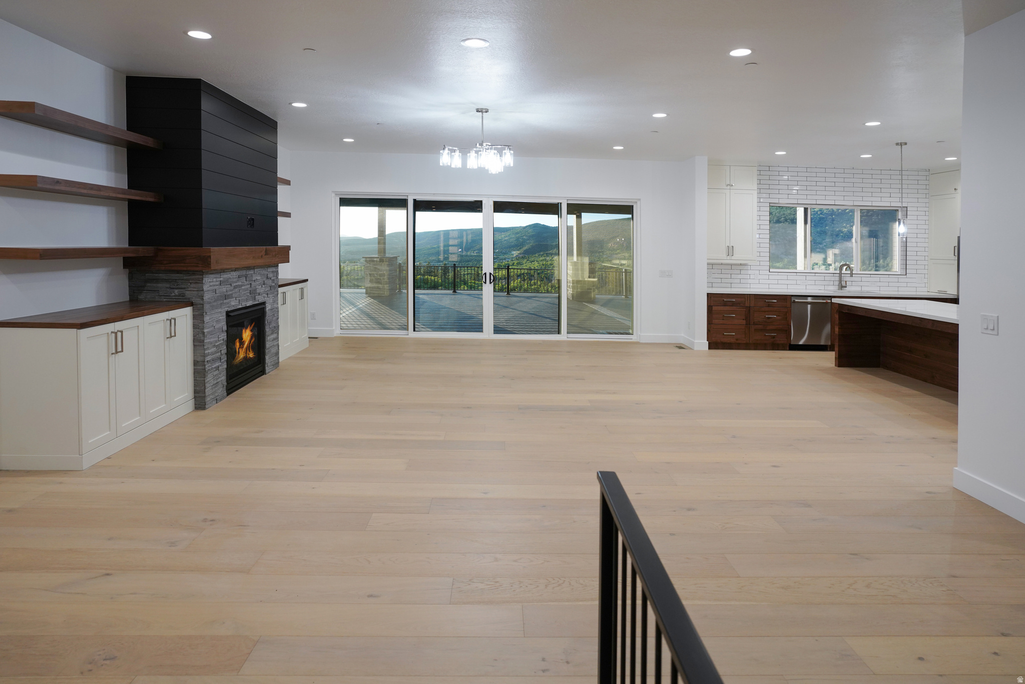 TIMBER LAKES - Residential