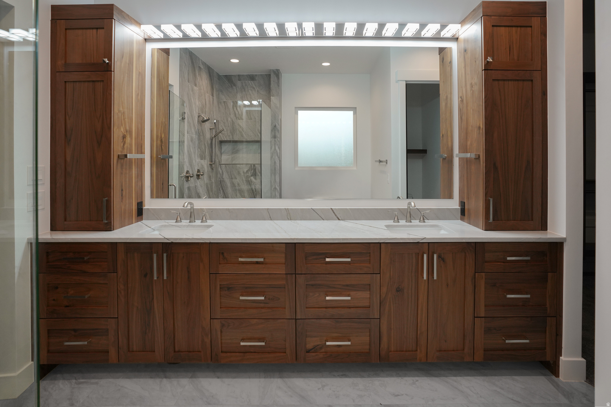 TIMBER LAKES - Residential