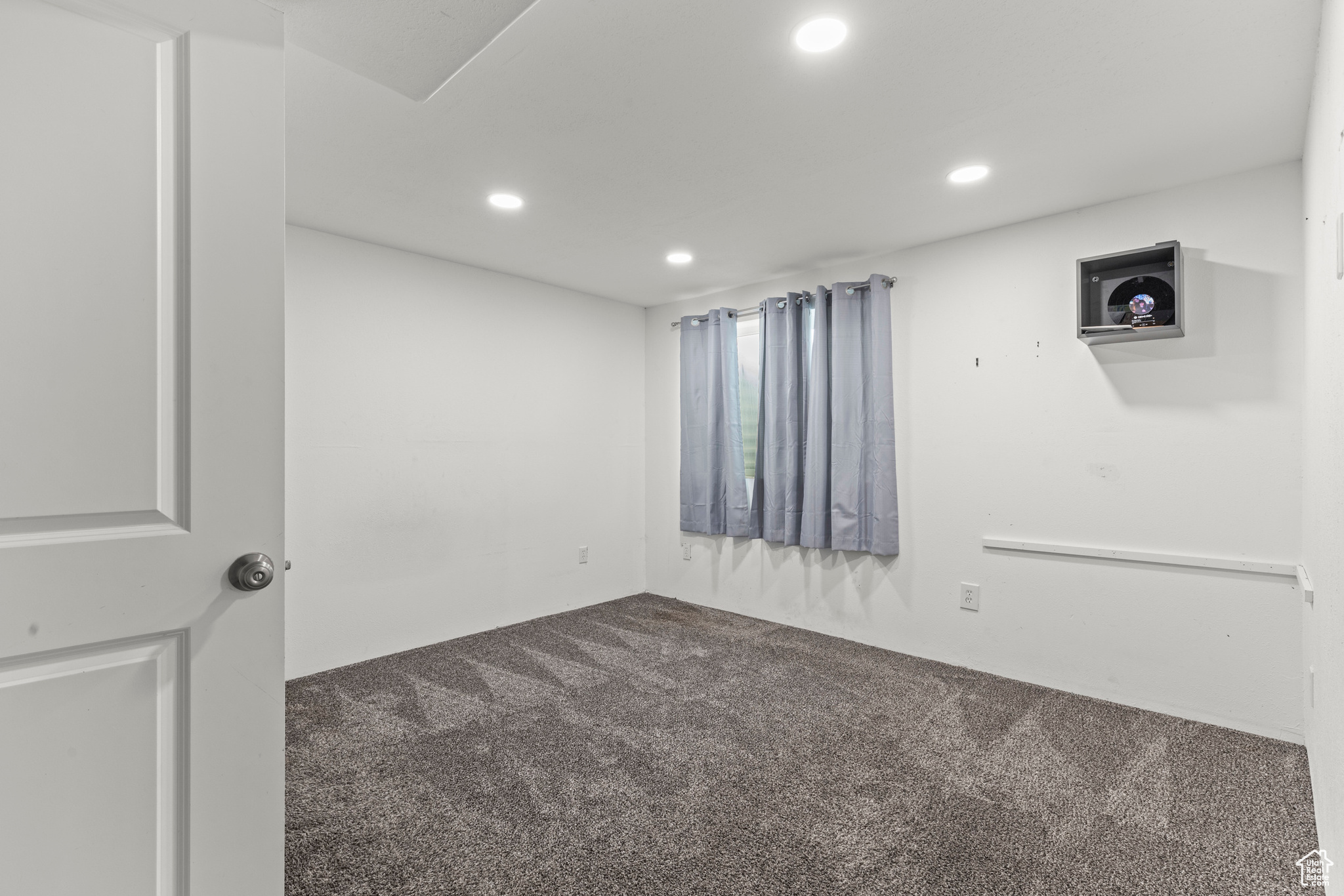 UPPER DAYSPRING SUBD - Residential