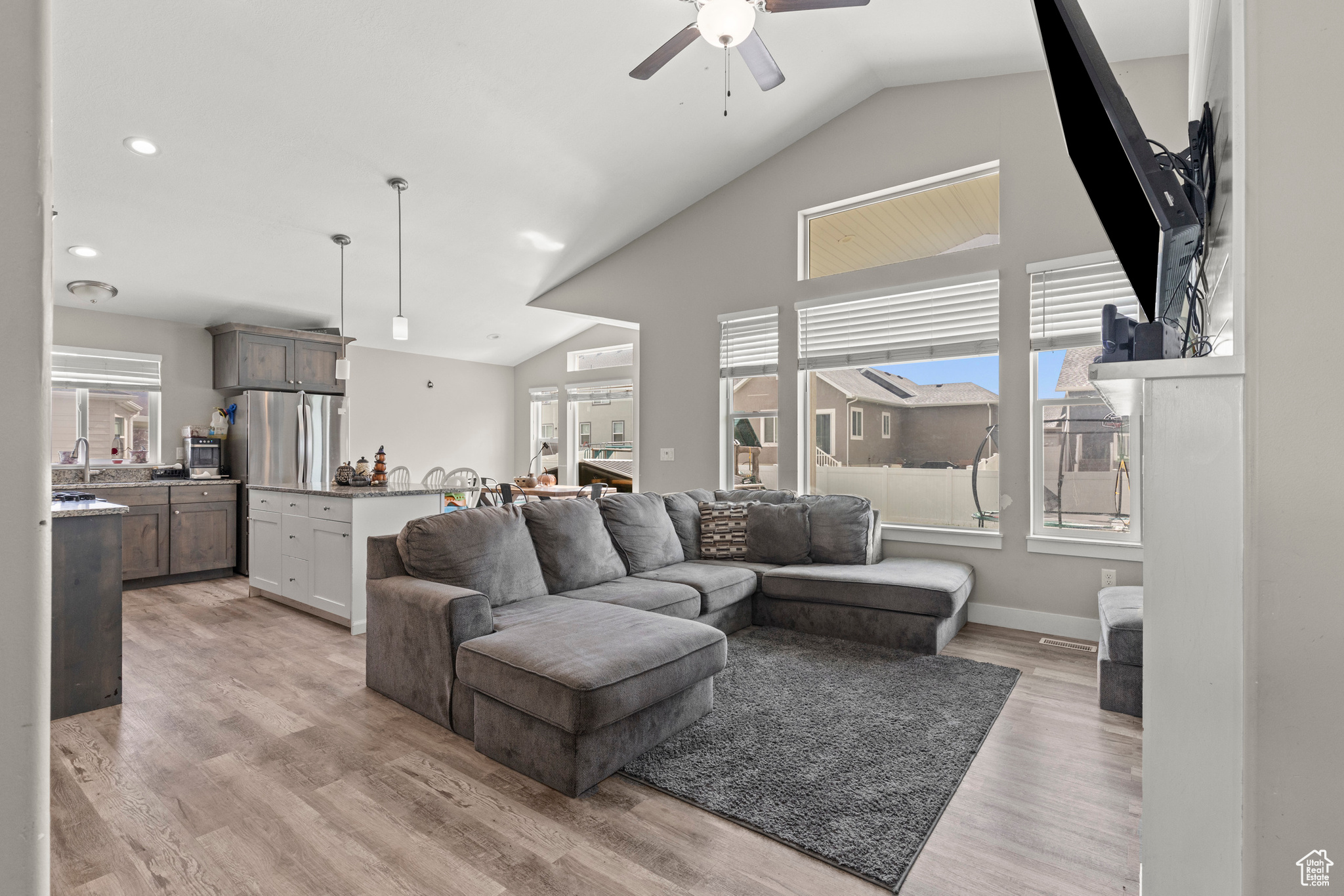 UPPER DAYSPRING SUBD - Residential