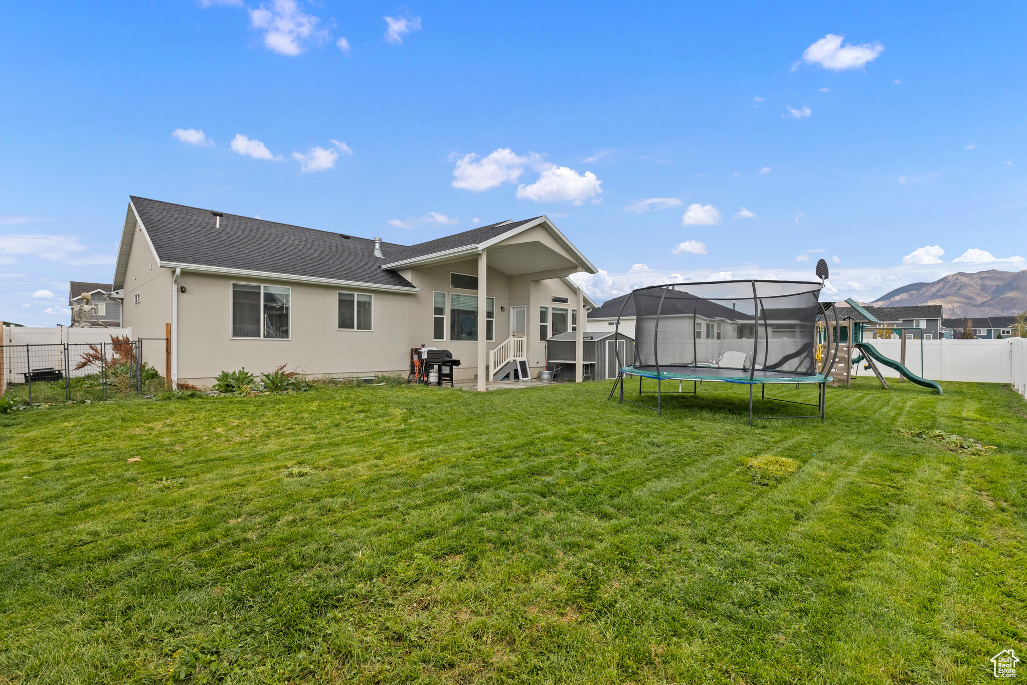 UPPER DAYSPRING SUBD - Residential