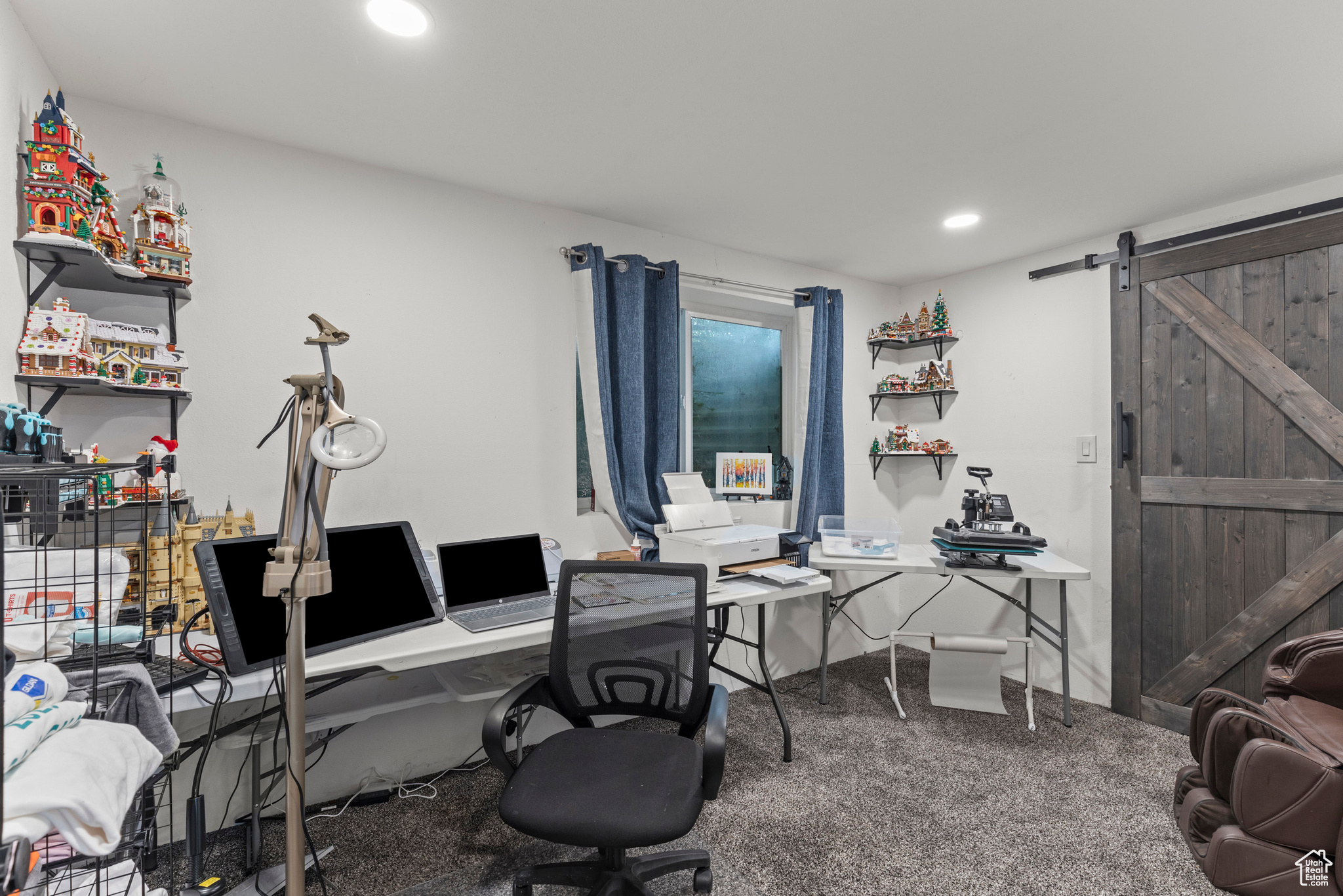 UPPER DAYSPRING SUBD - Residential