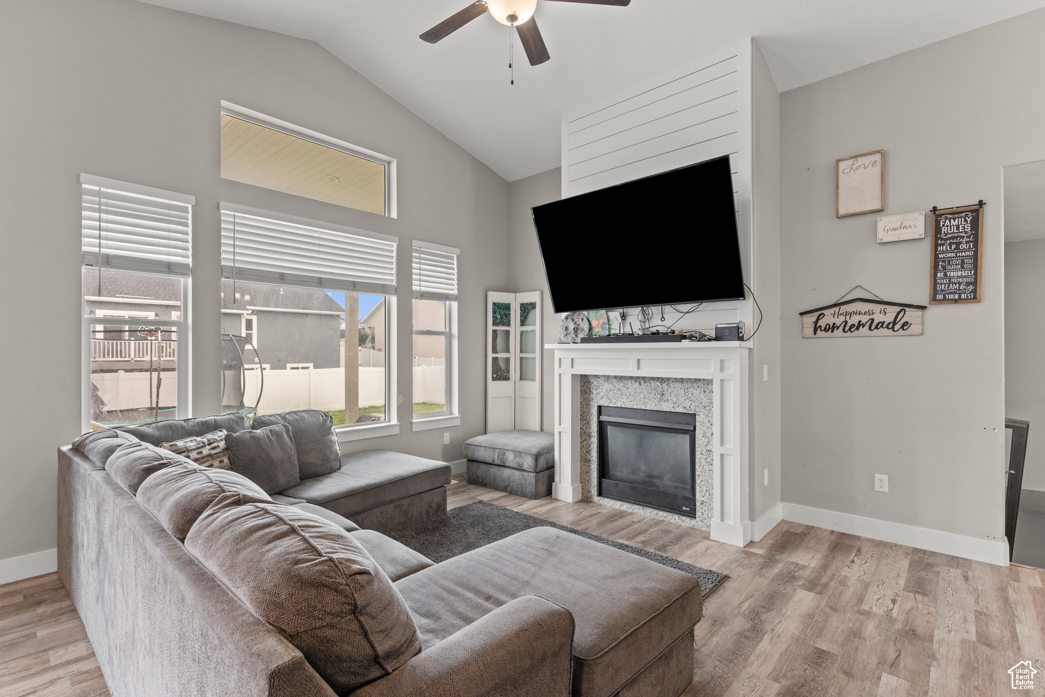 UPPER DAYSPRING SUBD - Residential