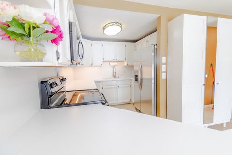 Tiny photo for 3132 E NORDIC DR, Cottonwood Heights, UT 84093 (MLS # 2140414)