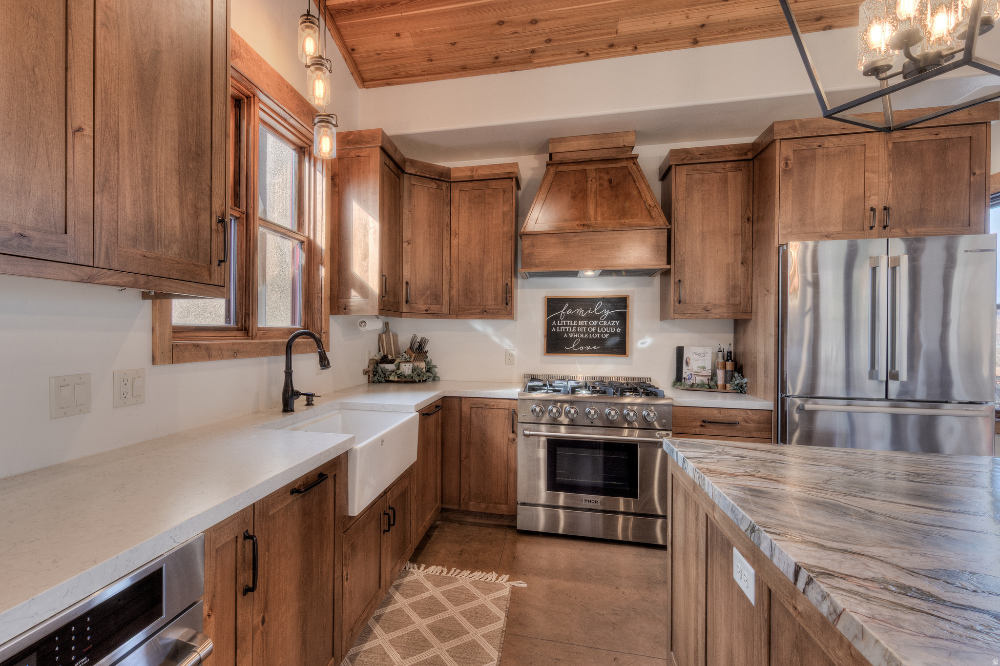 WHITE HORSE SUBD - Residential