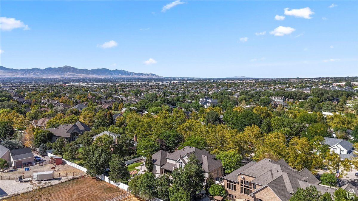 WILD ROSE - Residential