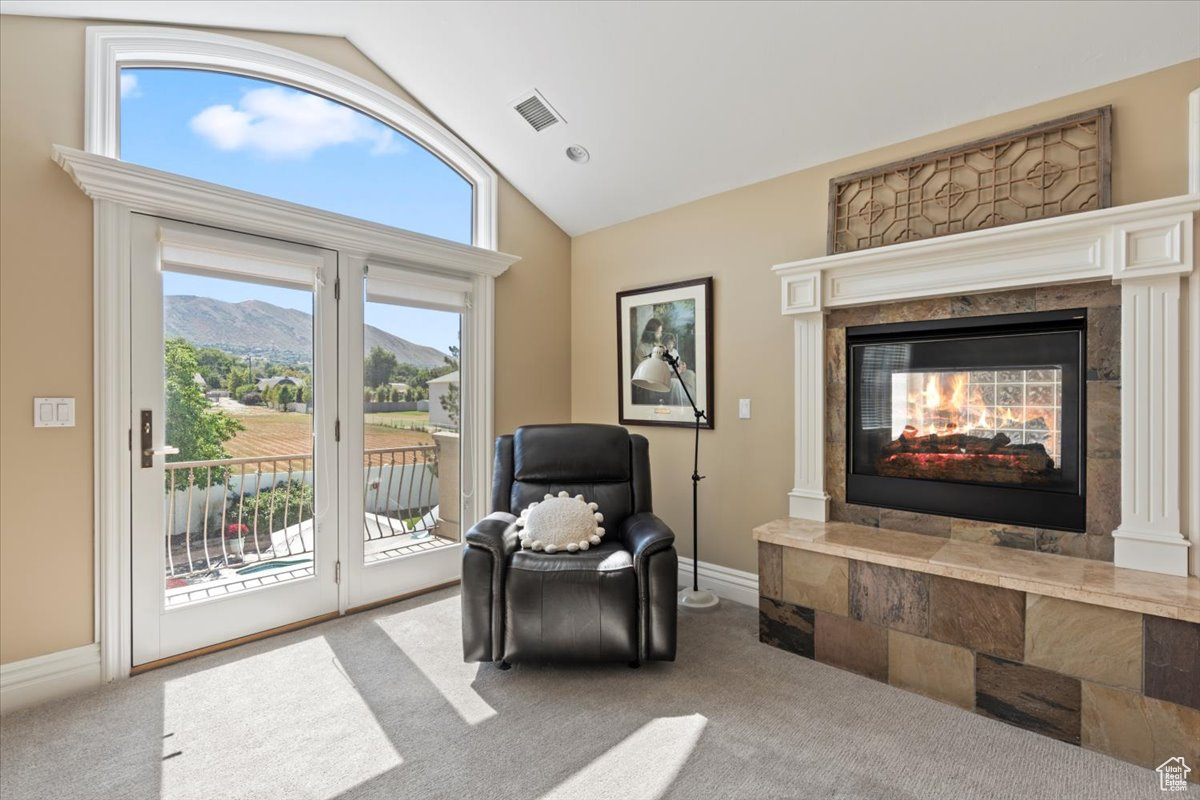 WILD ROSE - Residential