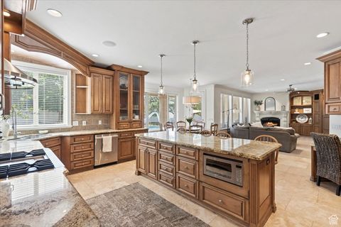 Tiny photo for 848 E ROSEFIELD Ln, Draper, UT 84020 (MLS # 2112087)